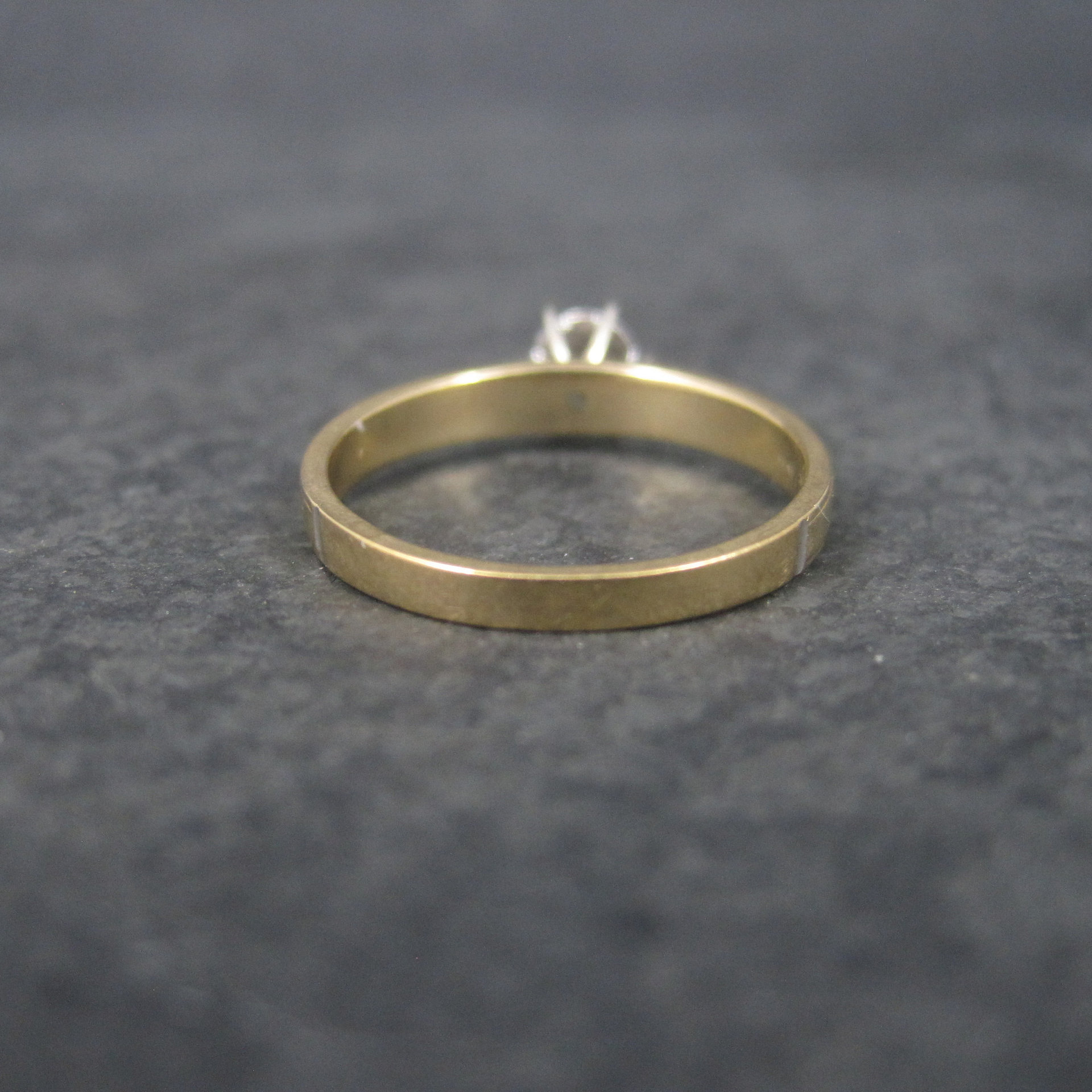 Simple Vintage 10K Diamond Illusion Solitaire Engagement Ring Size 6