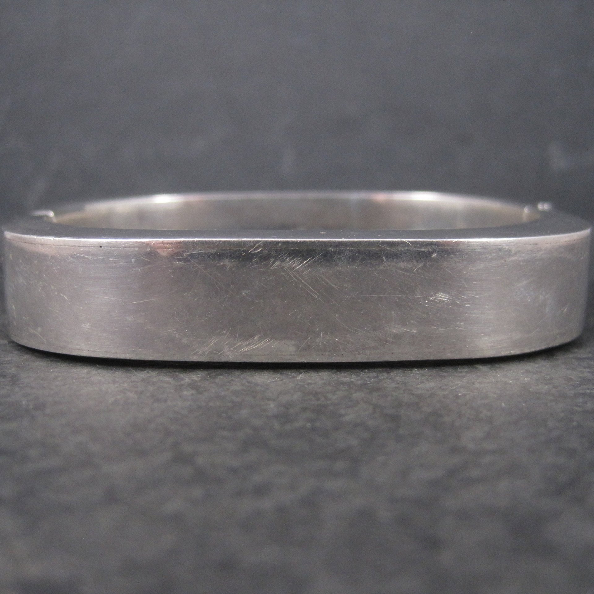 Heavy Vintage Mexican Sterling Bangle Bracelet 7 Inches