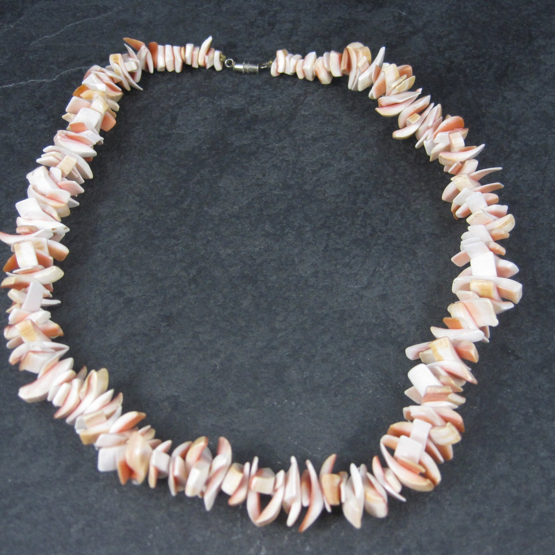 Vintage Coral Necklace 17 Inches