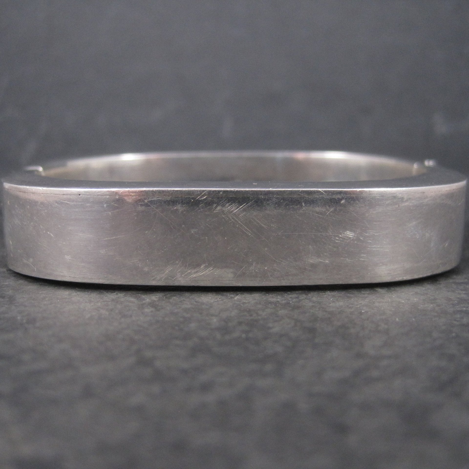 Heavy Vintage Mexican Sterling Bangle Bracelet 7 Inches