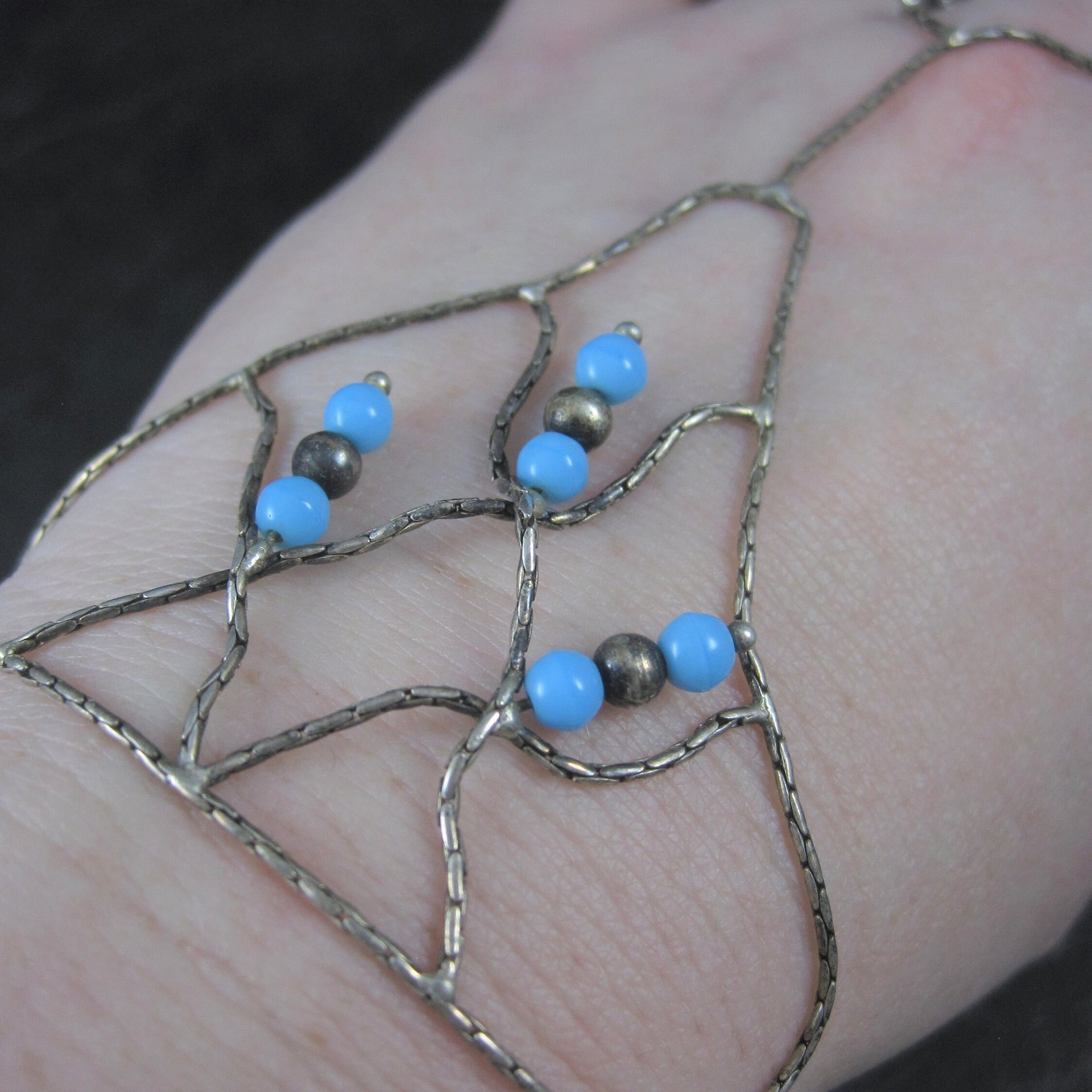Vintage Sterling Turquoise Bead Liquid Slave Bracelet 7 Inches