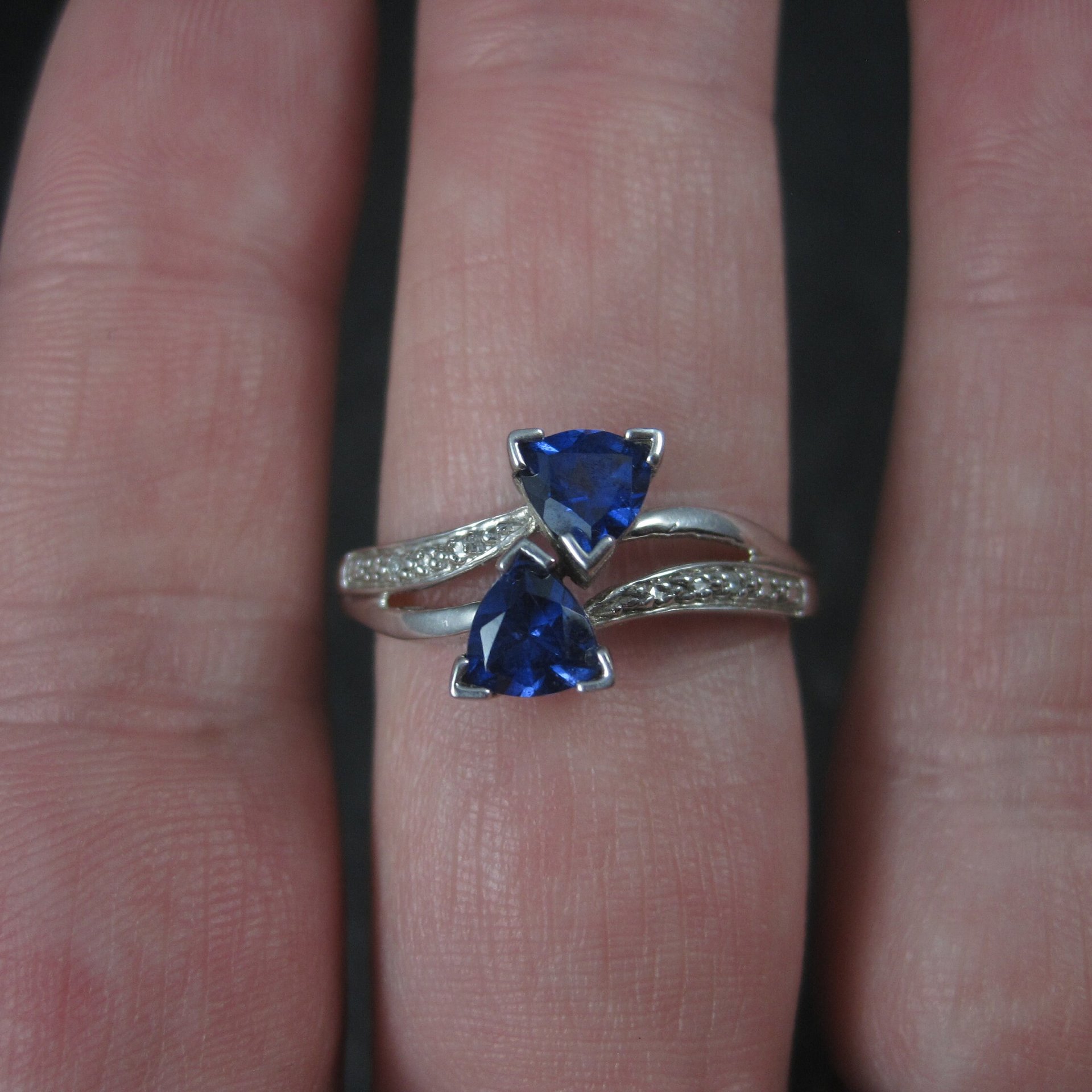 Vintage 90s 10K White Gold Sapphire Diamond Ring Size 9.75