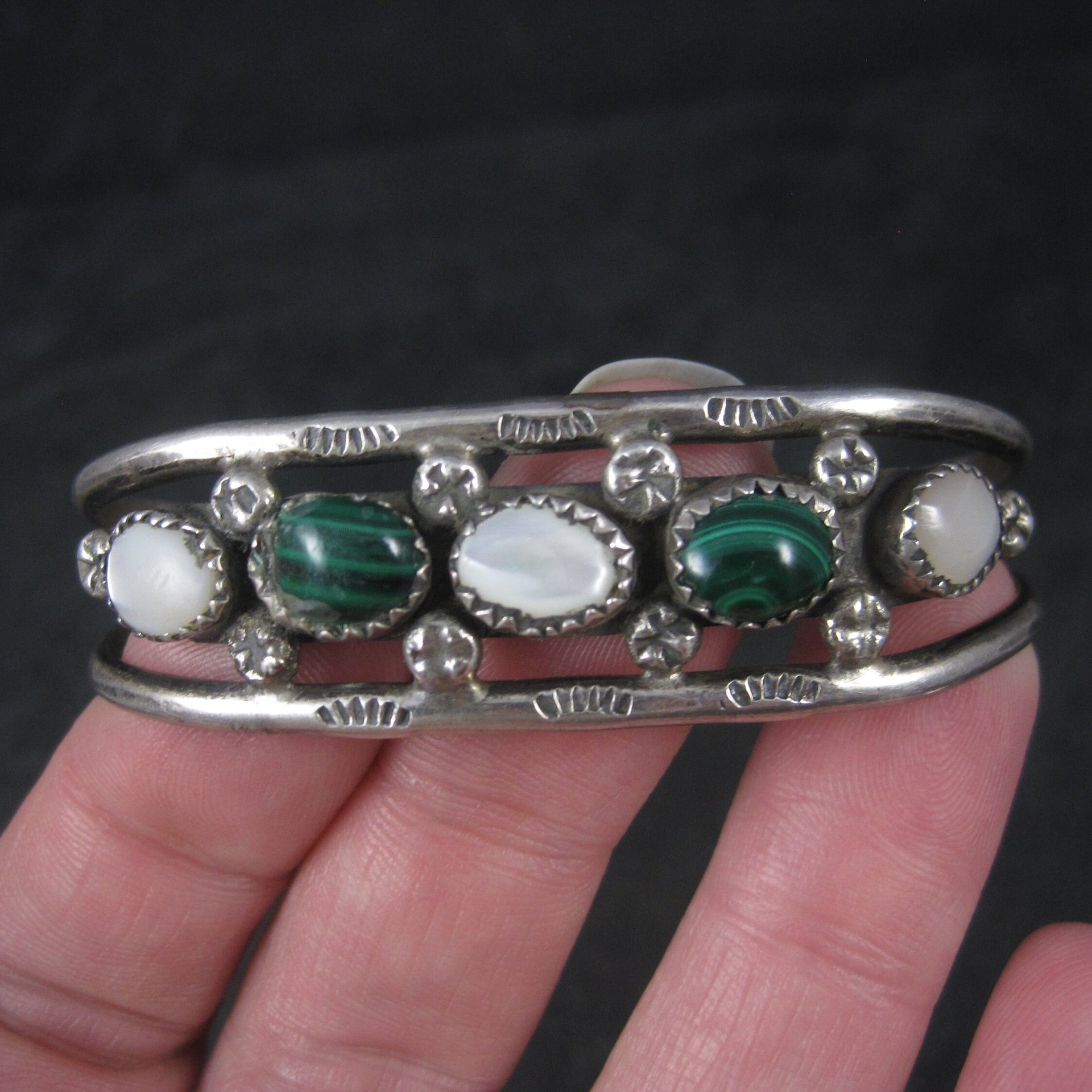 Vintage Southwestern Sterling Malachite Mother of Pearl Cuff Bracelet 6 Inches