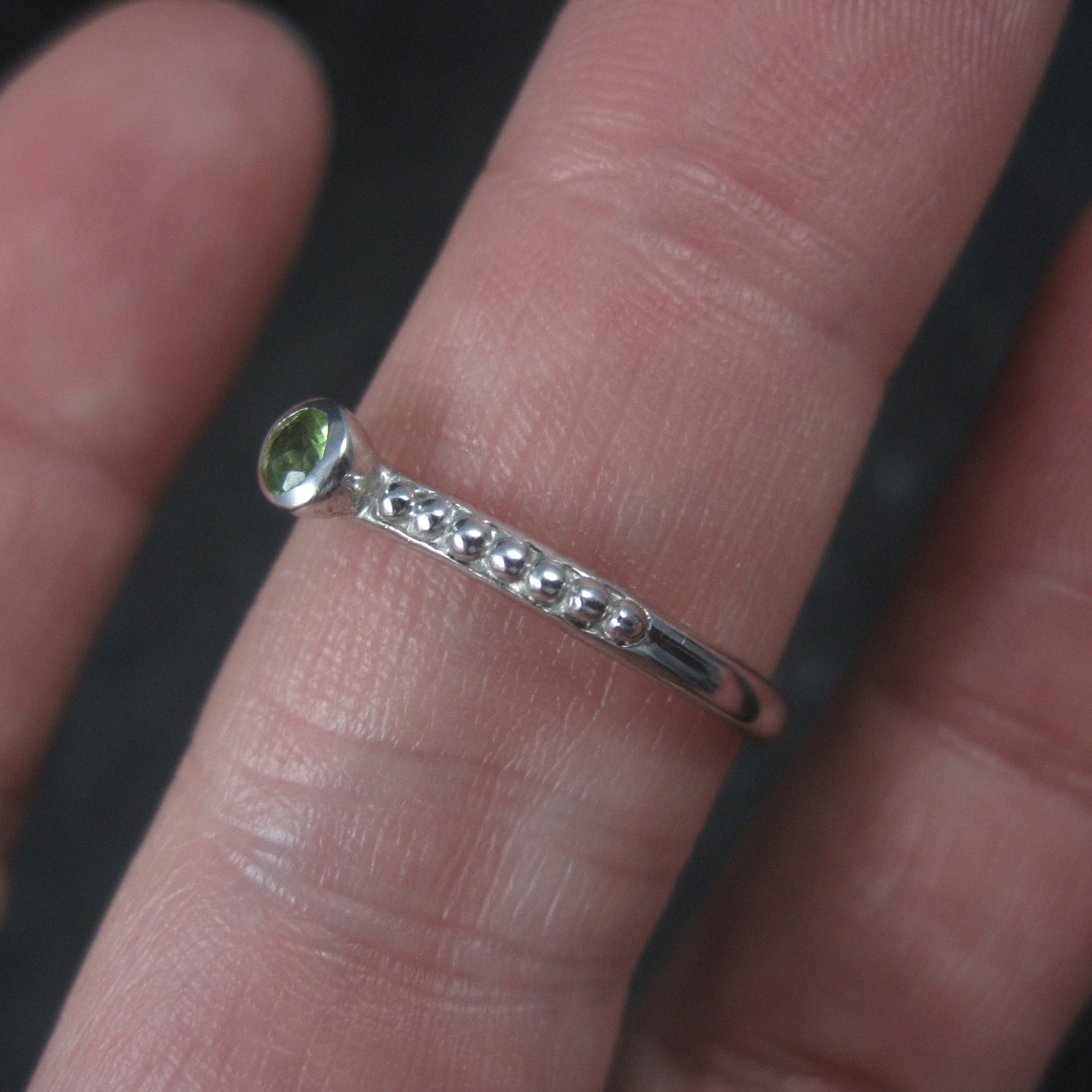 Simple Sterling Peridot Ring Size 9 Clyde Duneier