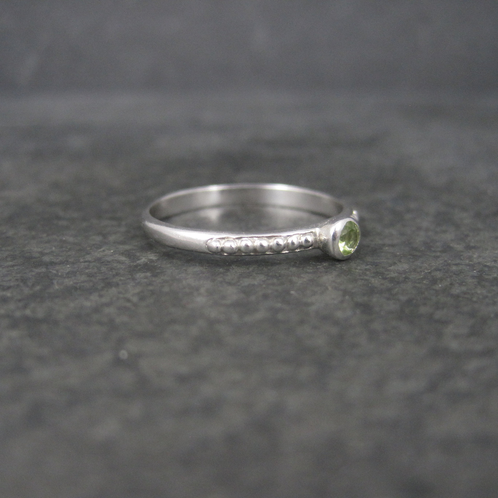 Simple Sterling Peridot Ring Size 9 Clyde Duneier