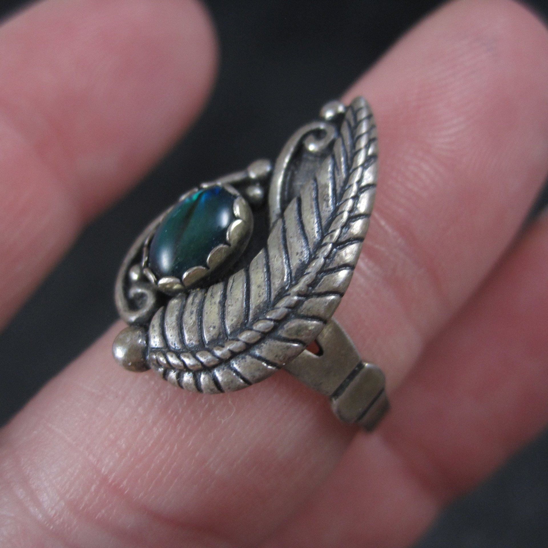 Vintage Southwestern Sterling Paua Shell Feather Ring Size 5.5