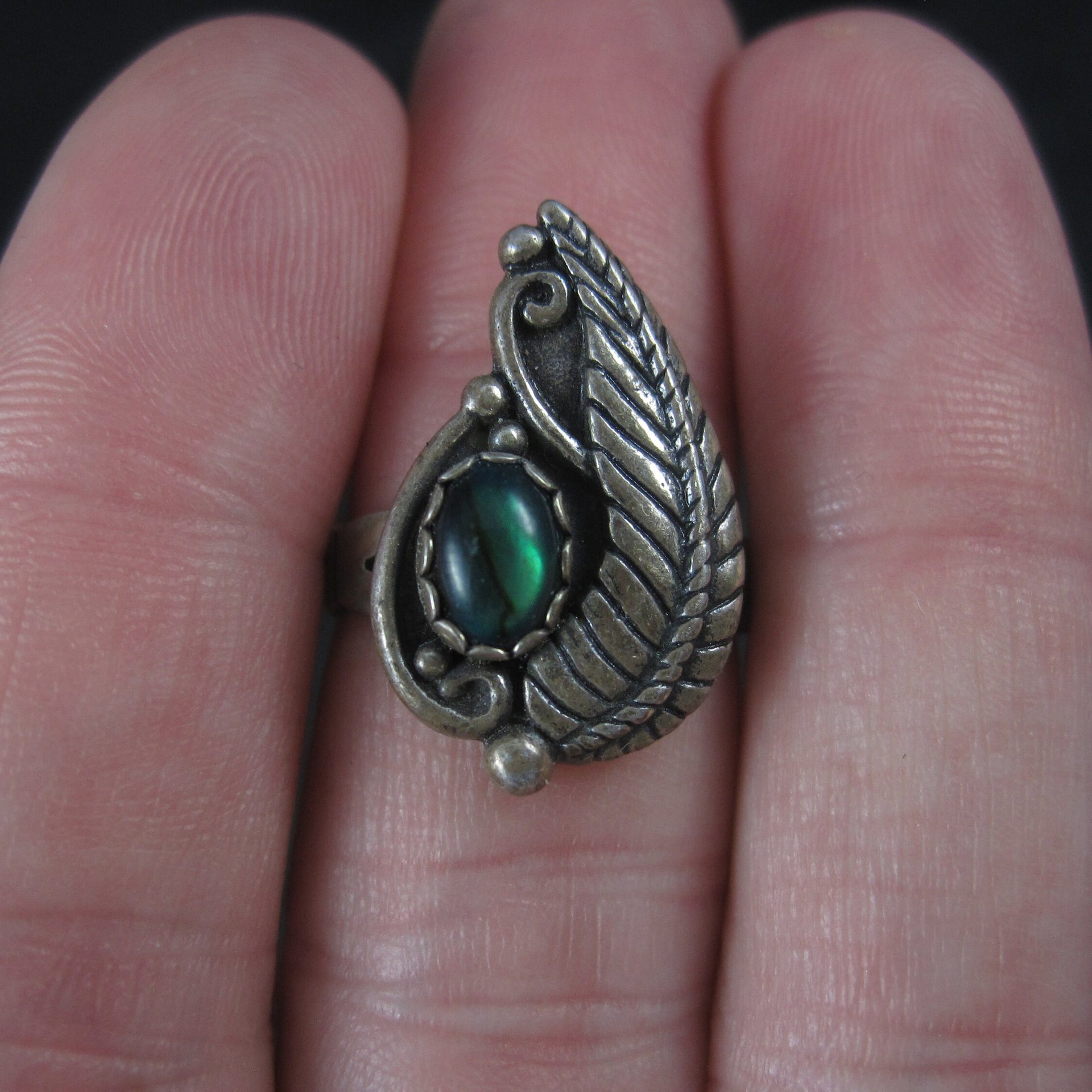 Vintage Southwestern Sterling Paua Shell Feather Ring Size 5.5