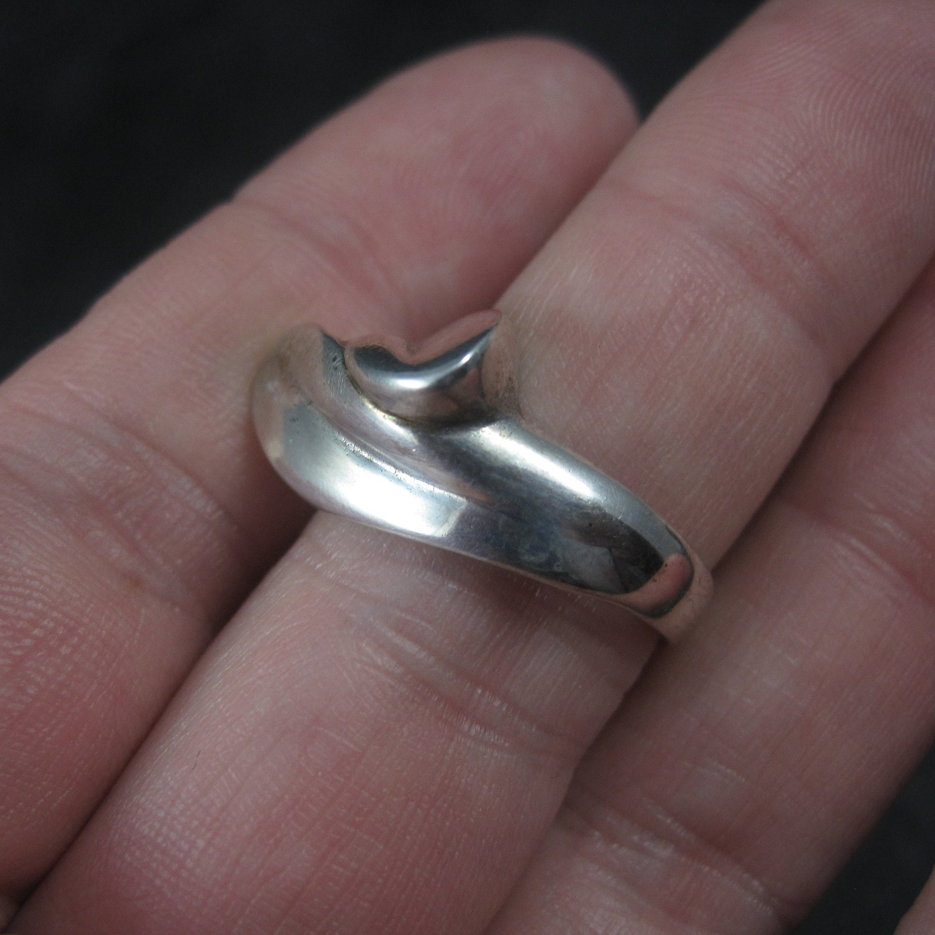 Vintage Sterling Flower Petal Crossover Ring Size 7