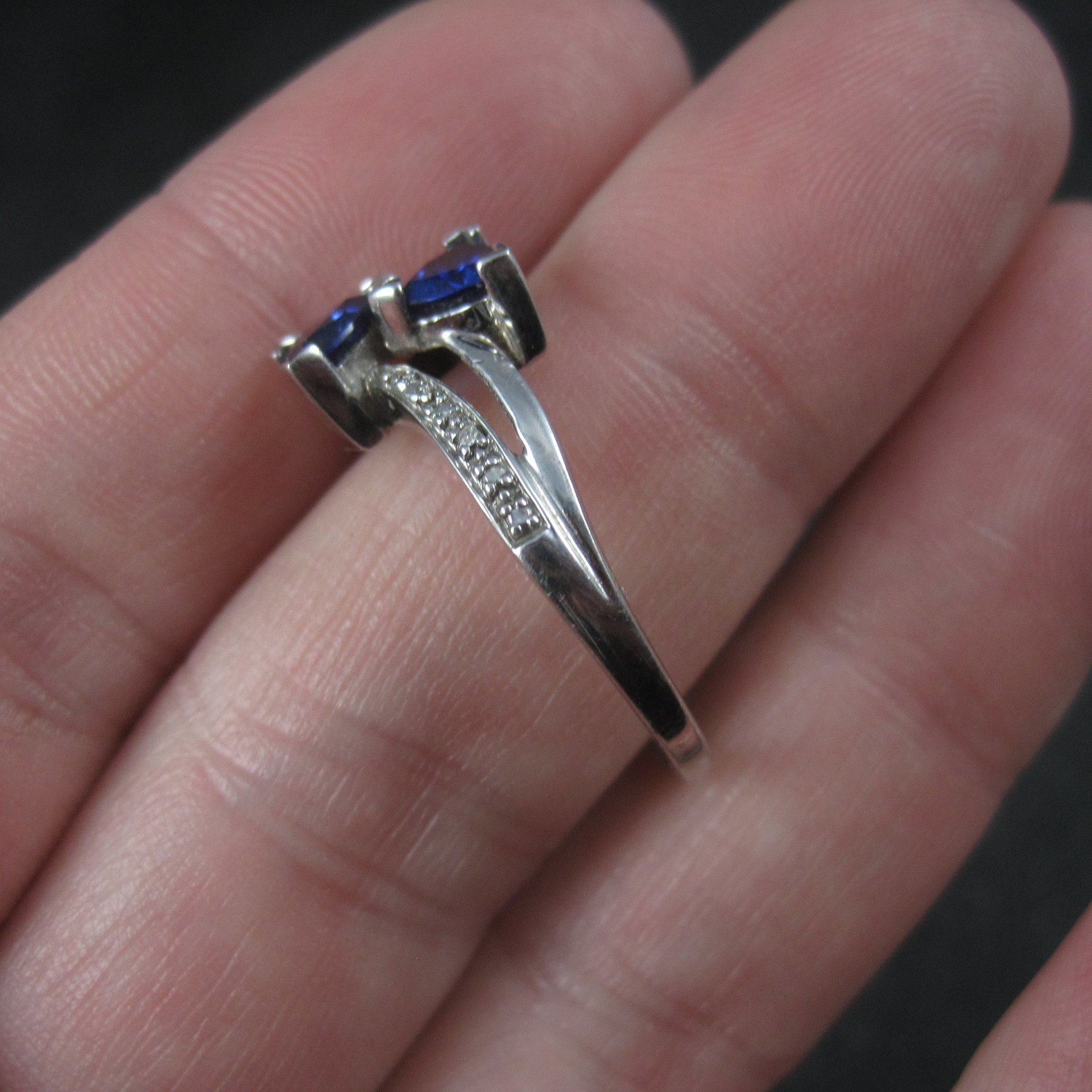 Vintage 90s 10K White Gold Sapphire Diamond Ring Size 9.75
