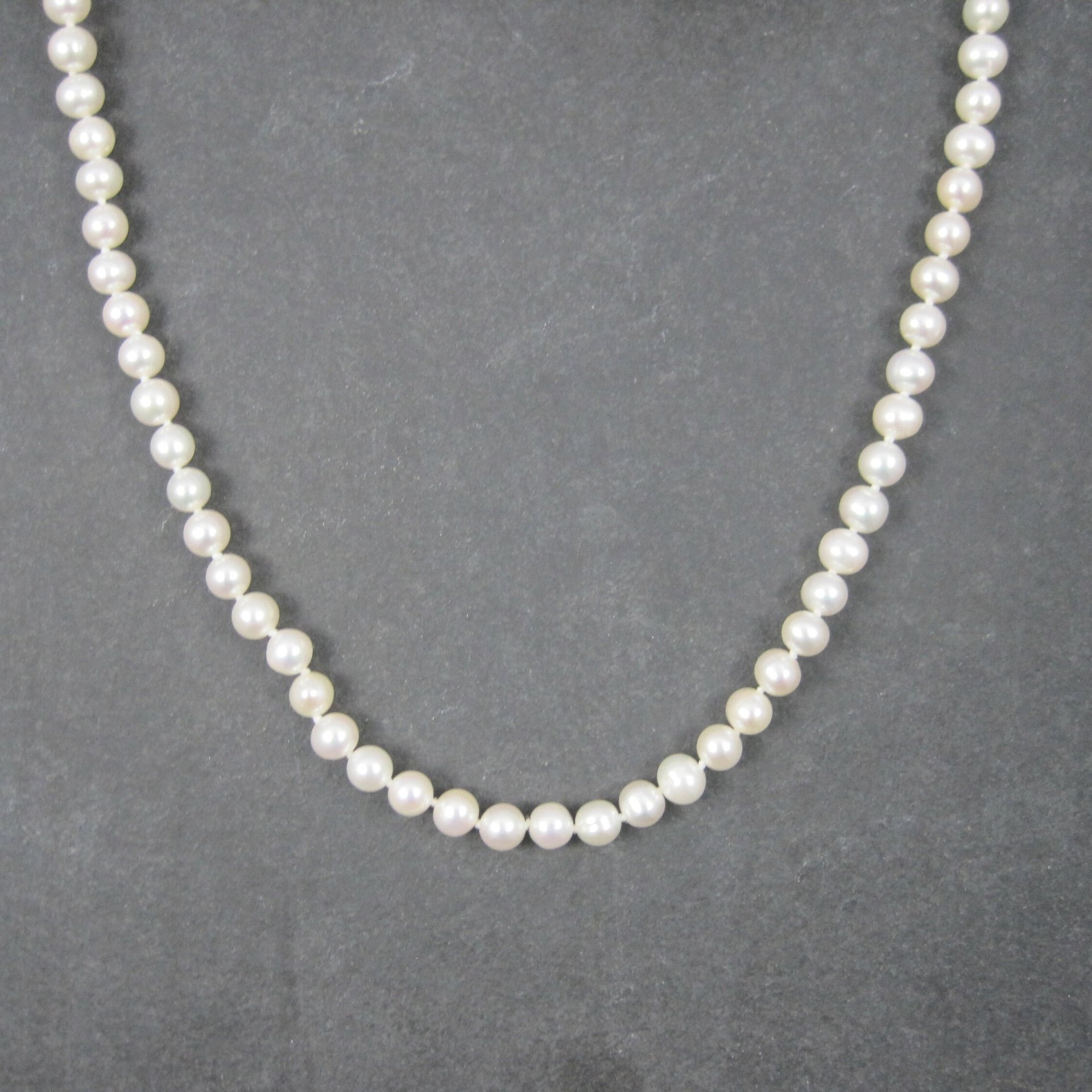 Vintage Freshwater Pearl Necklace Earrings Jewelry Set 18 Inches