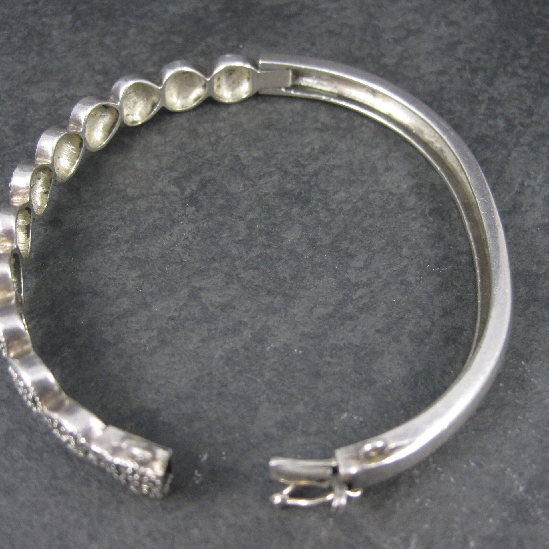 Vintage Sterling Marcasite Heart Bangle Bracelet 7 Inches