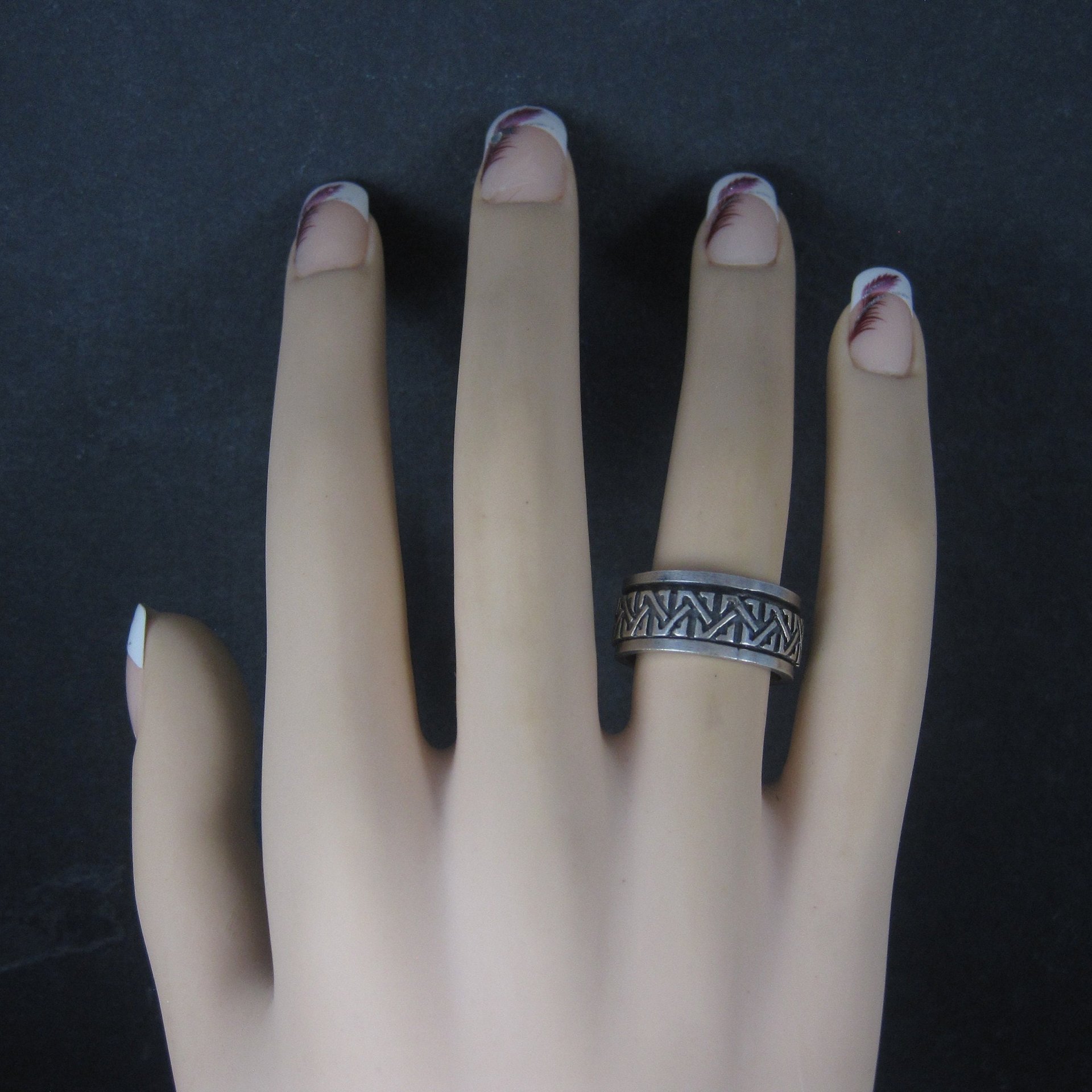 Vintage Sterling Celtic Spinner Worry Ring Size 6