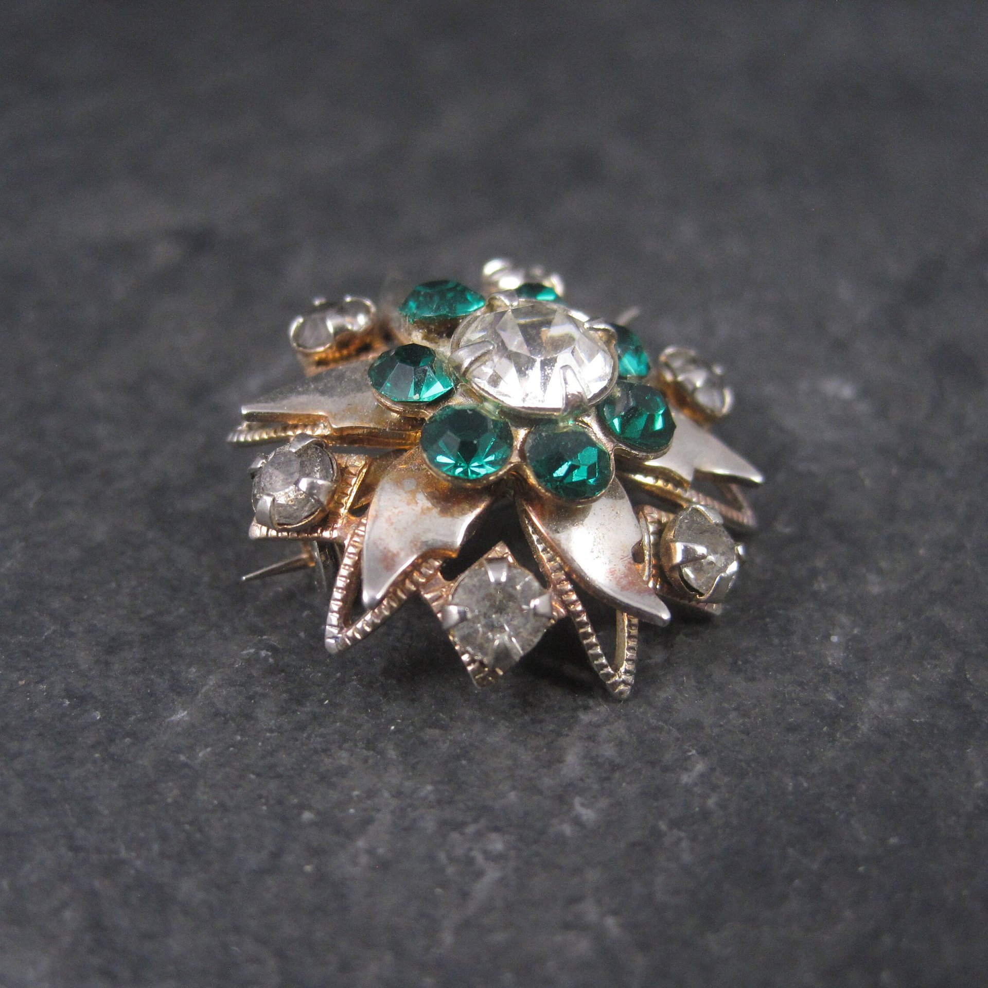 Vintage Starburst Green Rhinestone Brooch Pin