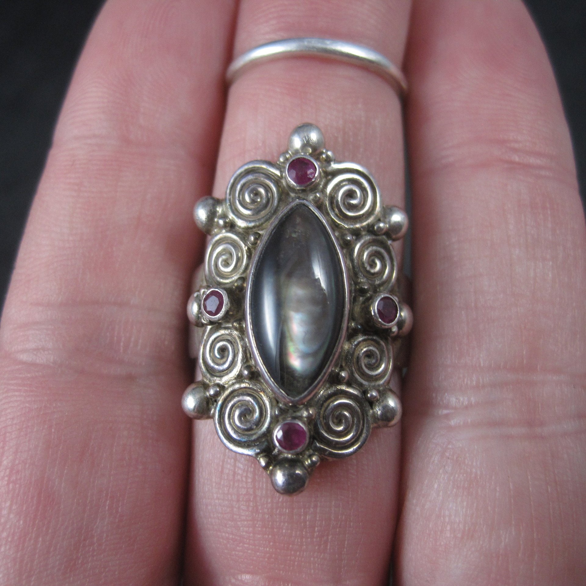 Vintage Sajen Black Mother of Pearl Ruby Ring Size 8