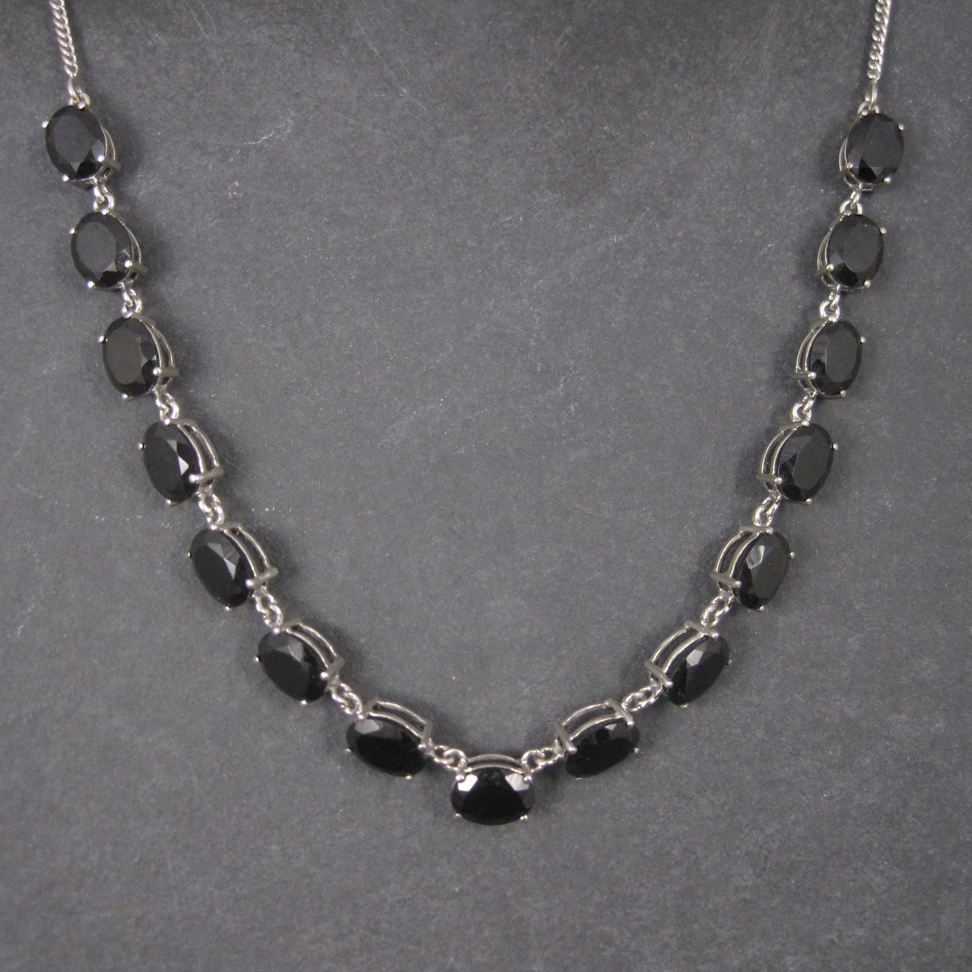 Vintage Sterling Black Onyx Necklace 18 Inches