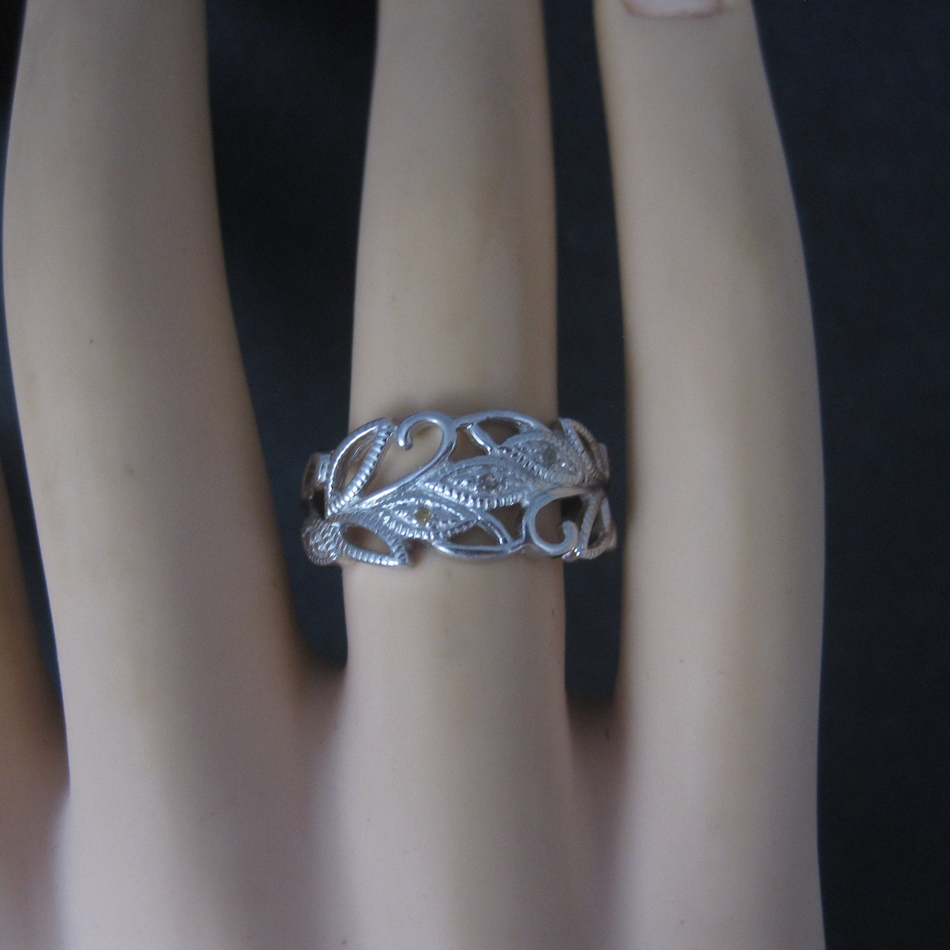 Vintage Sterling Diamond Leaf Ring Size 7