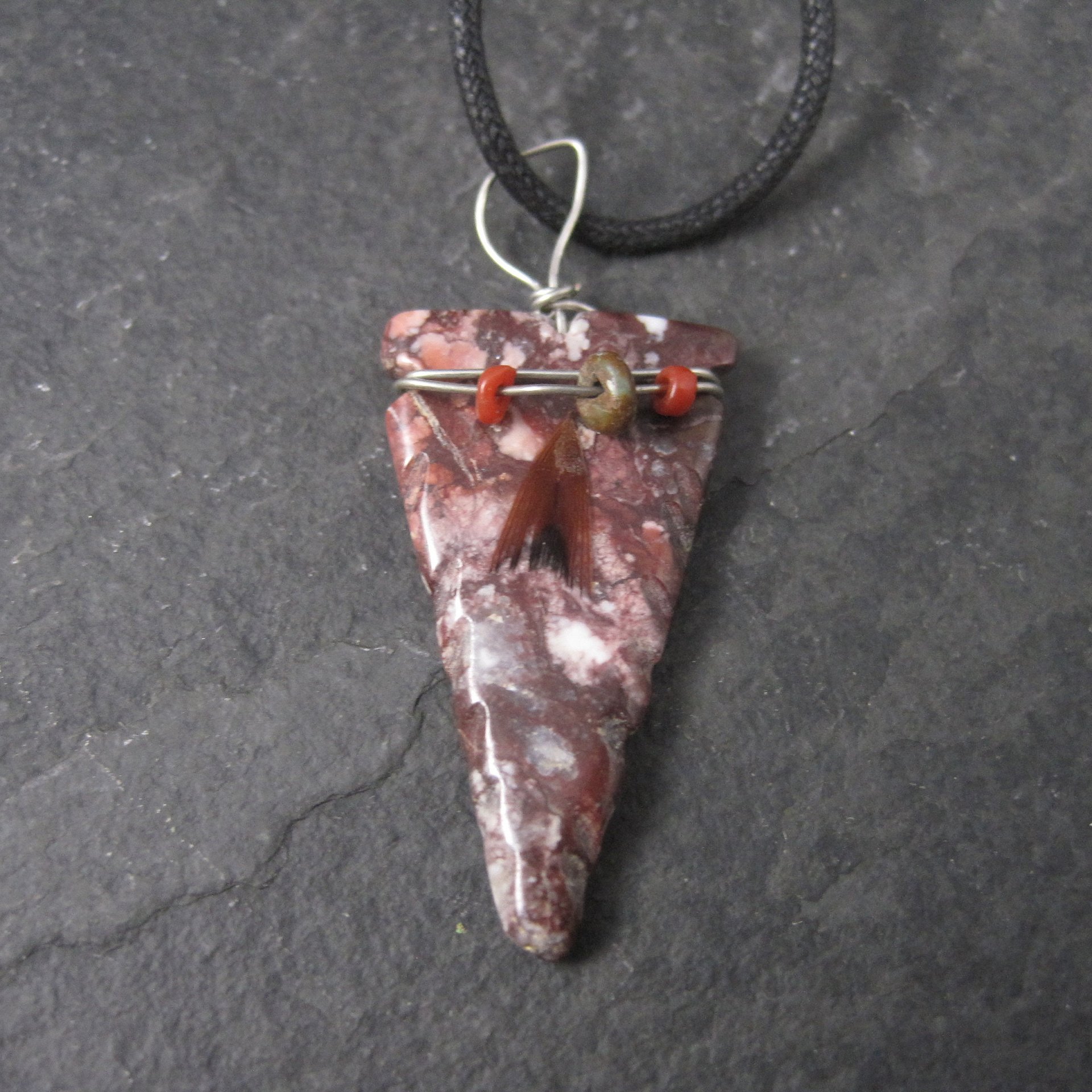 Vintage Carved Arrowhead Fetish Pendant Necklace