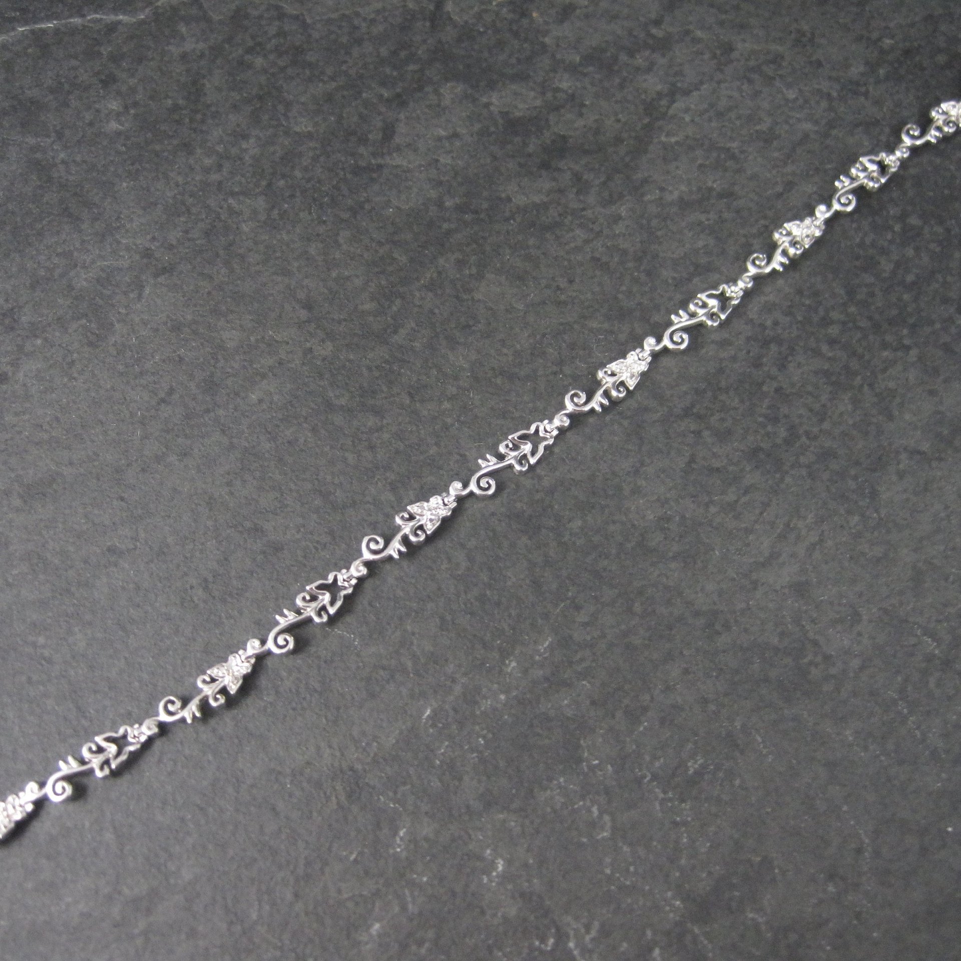Dainty 90s Sterling Diamond Illusion Butterfly Bracelet