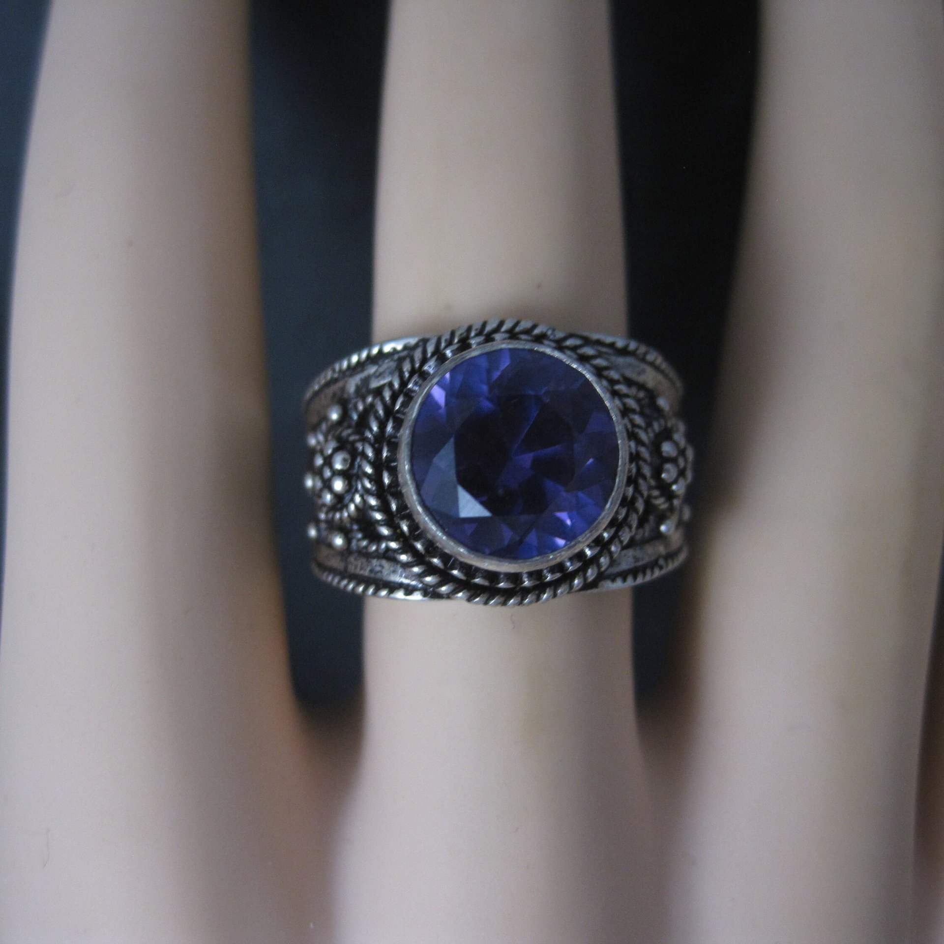 Estate 950 Silver Synthetic Purple Sapphire Ring Size 9
