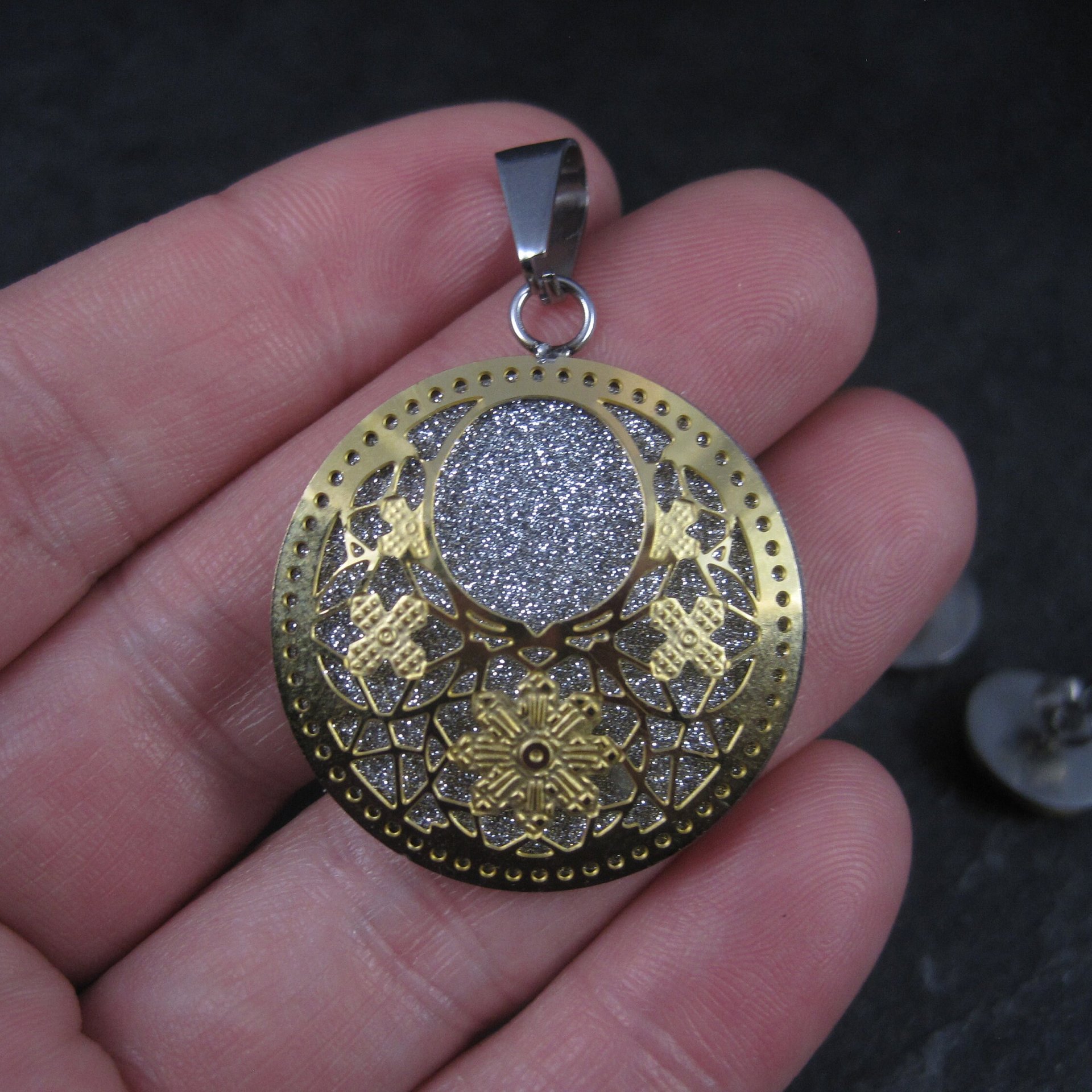 Estate Filigree Floral Pendant Earrings Jewelry Set Stainless Steel