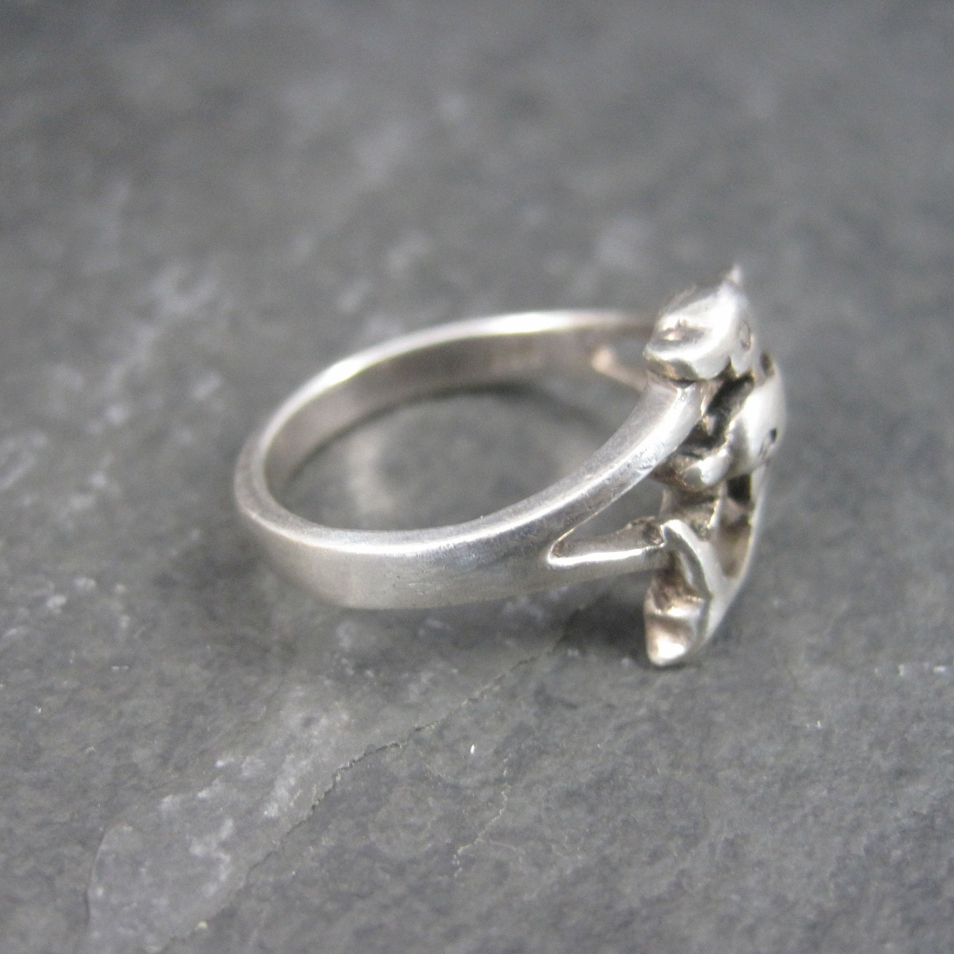 Vintage Sterling Dolphin Ring Size 6