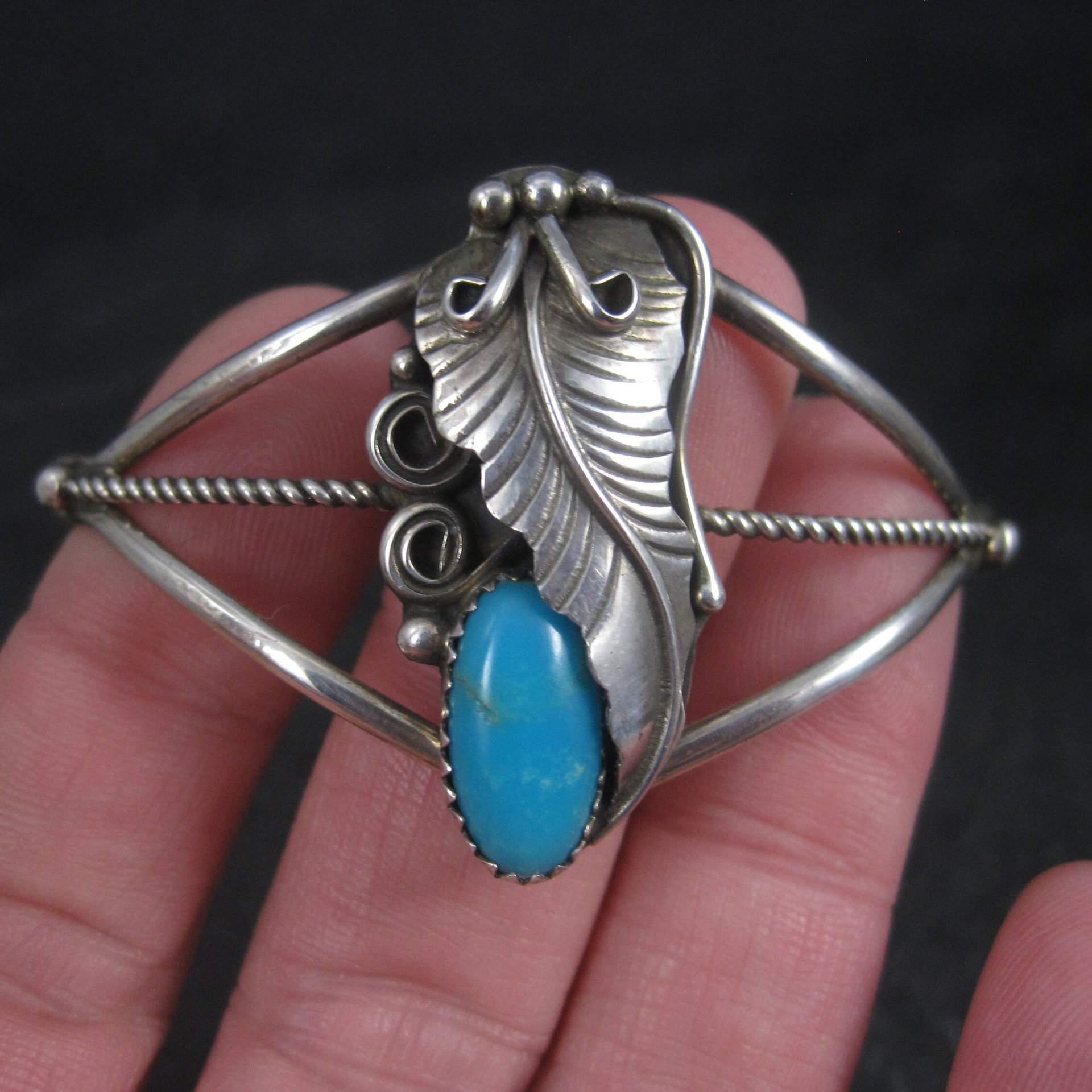 Vintage Native American Turquoise Cuff Bracelet 5.75 Inches
