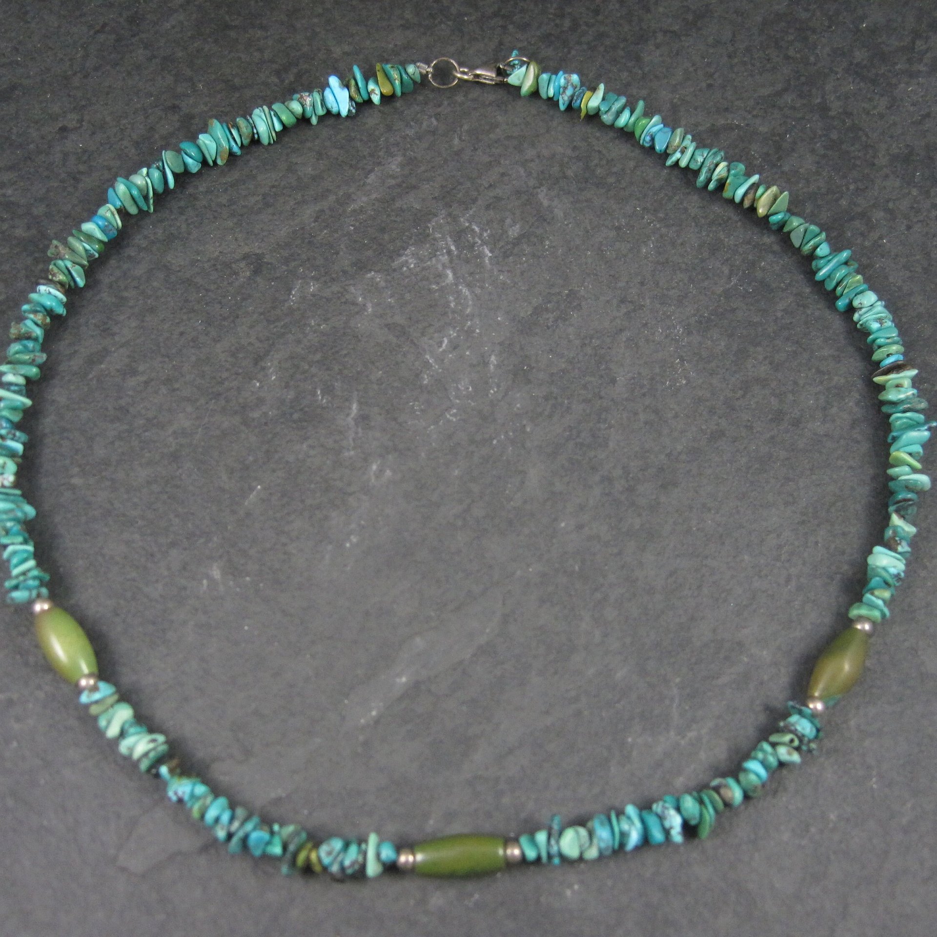Vintage Turquoise Chip Necklace 16.5 Inches