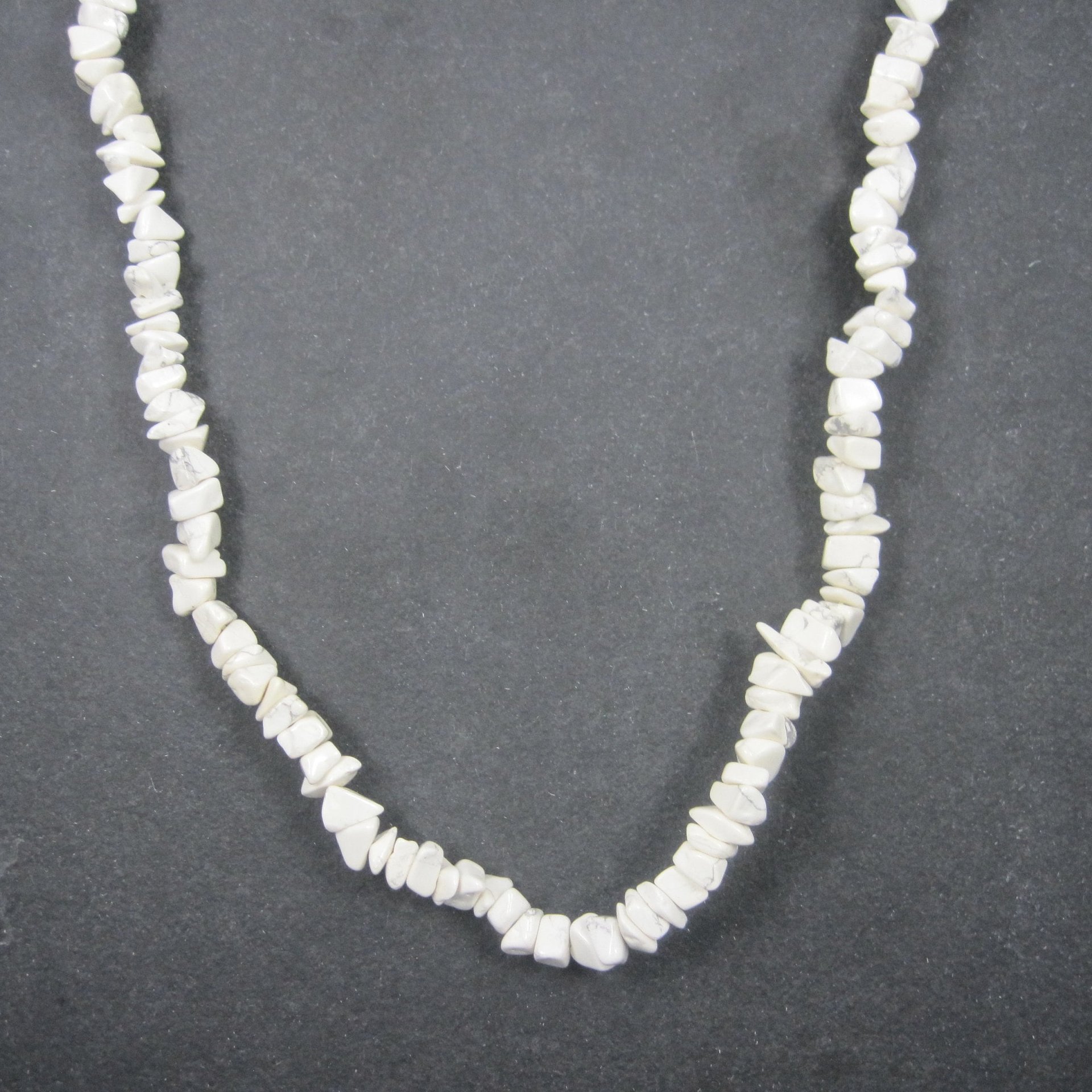 Vintage Howlite Nugget Bead Necklace 30 Inches