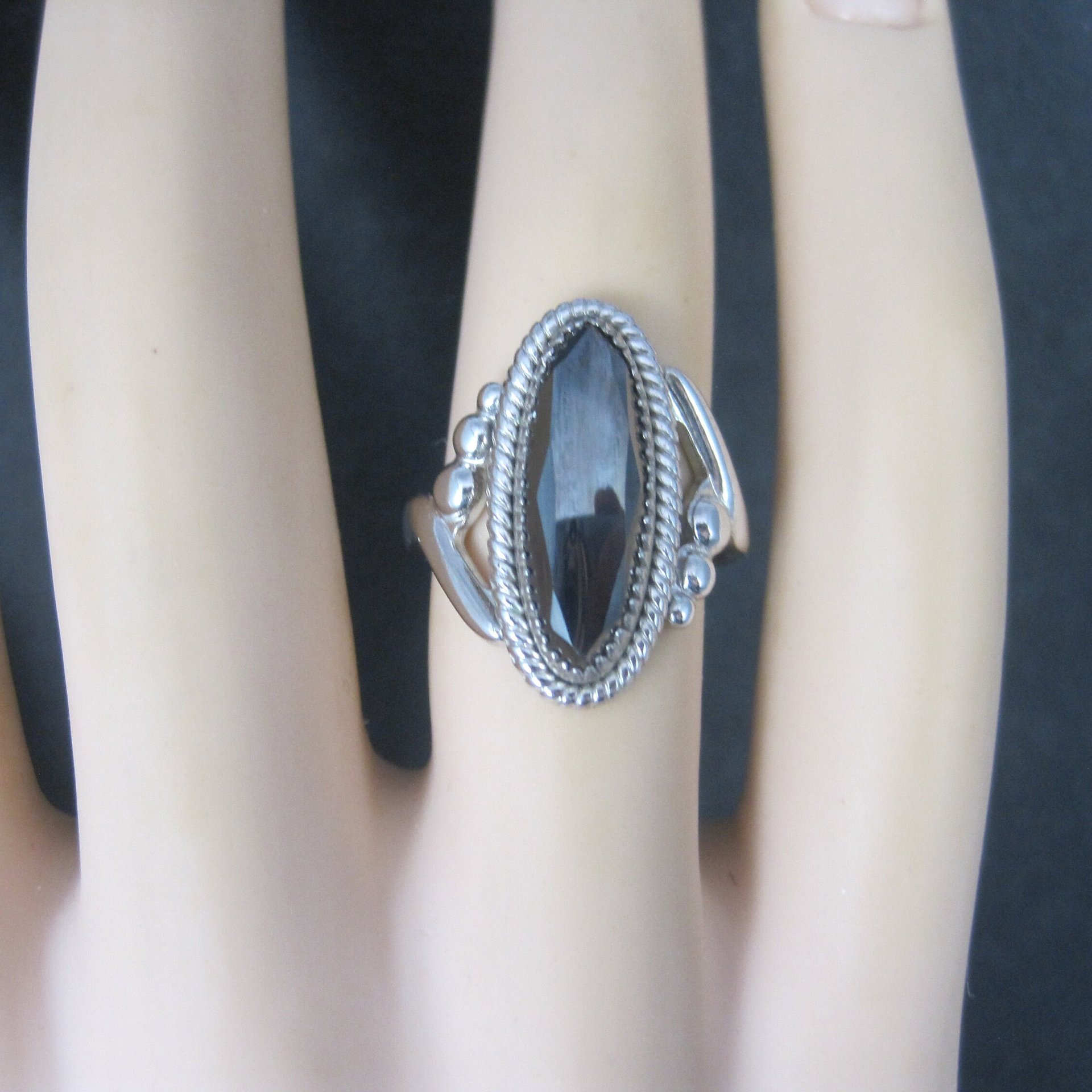 Vintage Southwestern Sterling Hematite Ring