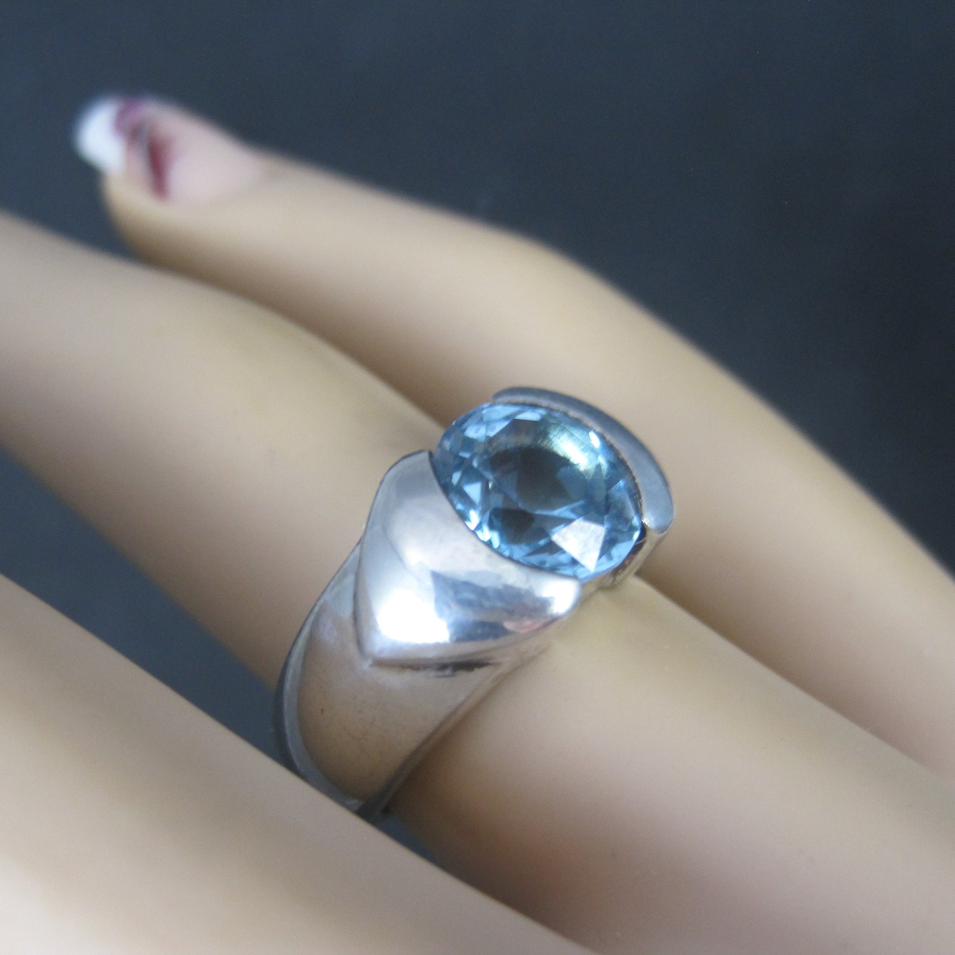 Vintage .999 Silver Blue Topaz Ring Size 6