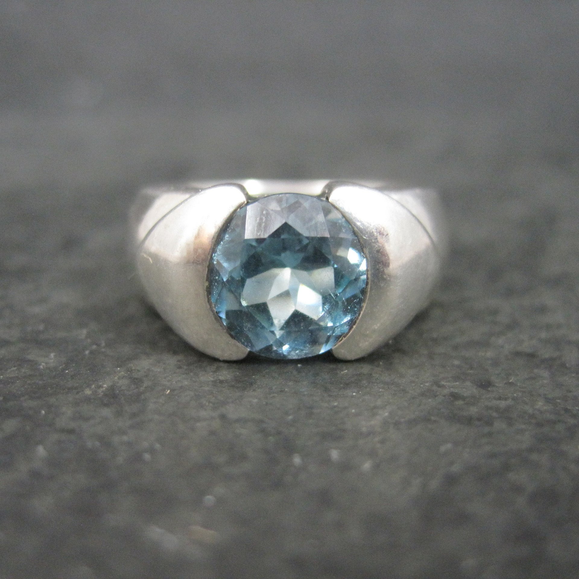 Vintage .999 Silver Blue Topaz Ring Size 6