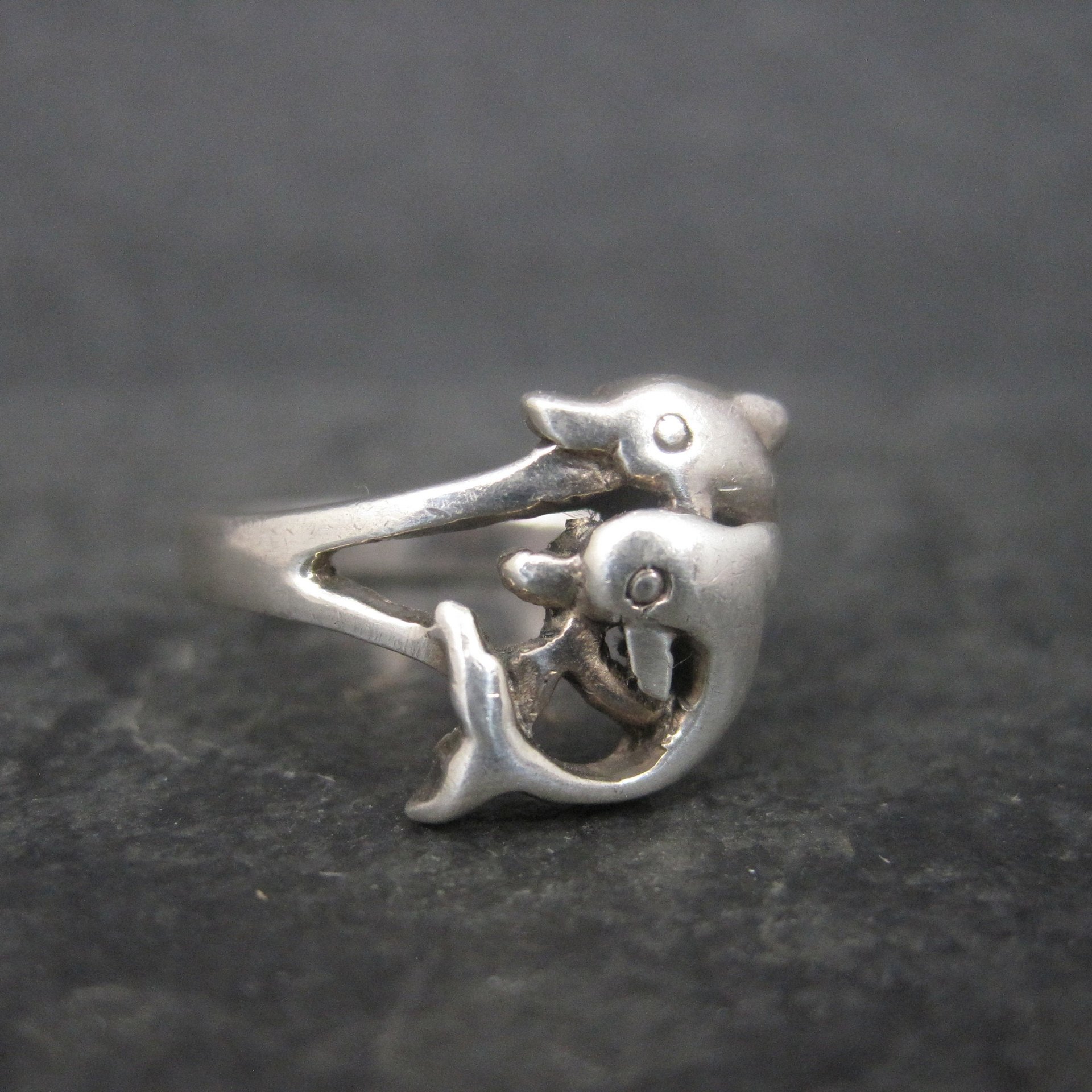 Vintage Sterling Dolphin Ring Size 6