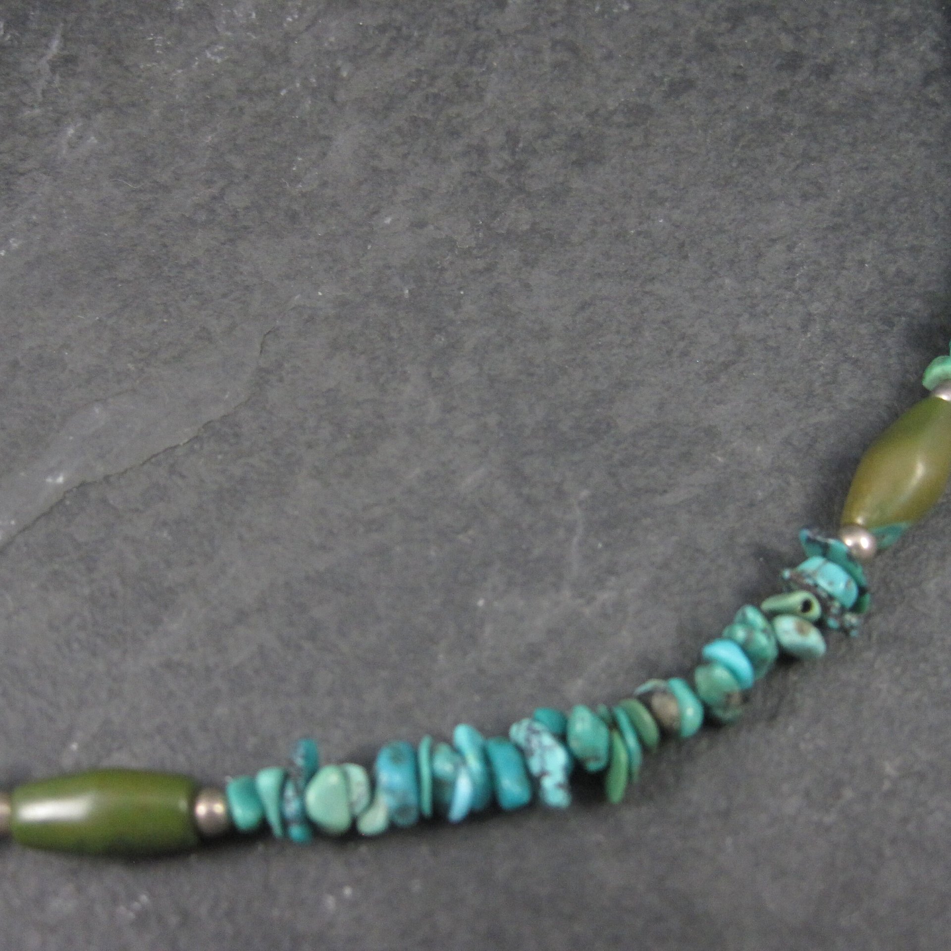 Vintage Turquoise Chip Necklace 16.5 Inches