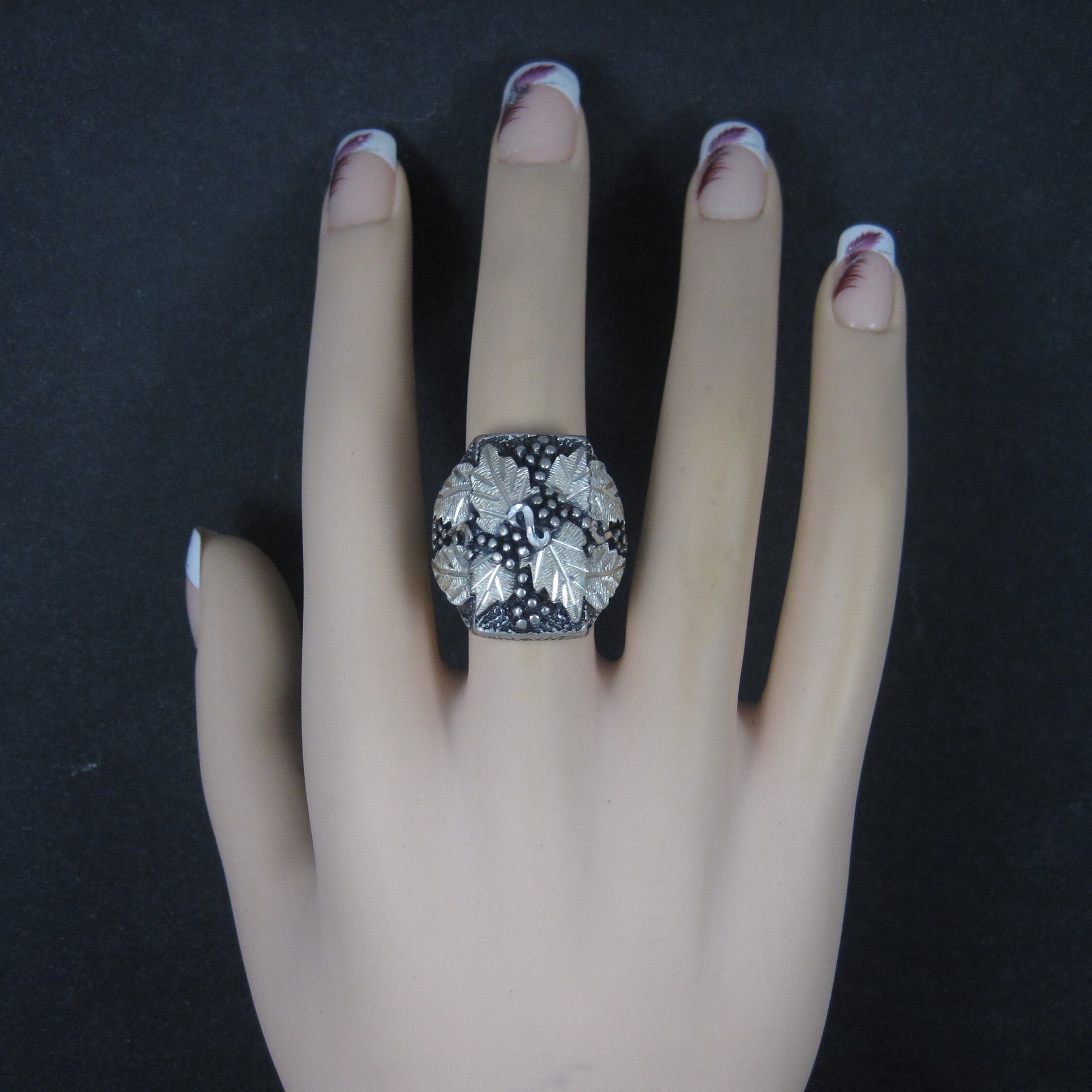 Mens Sterling Black Hills Silver Ring Size 9