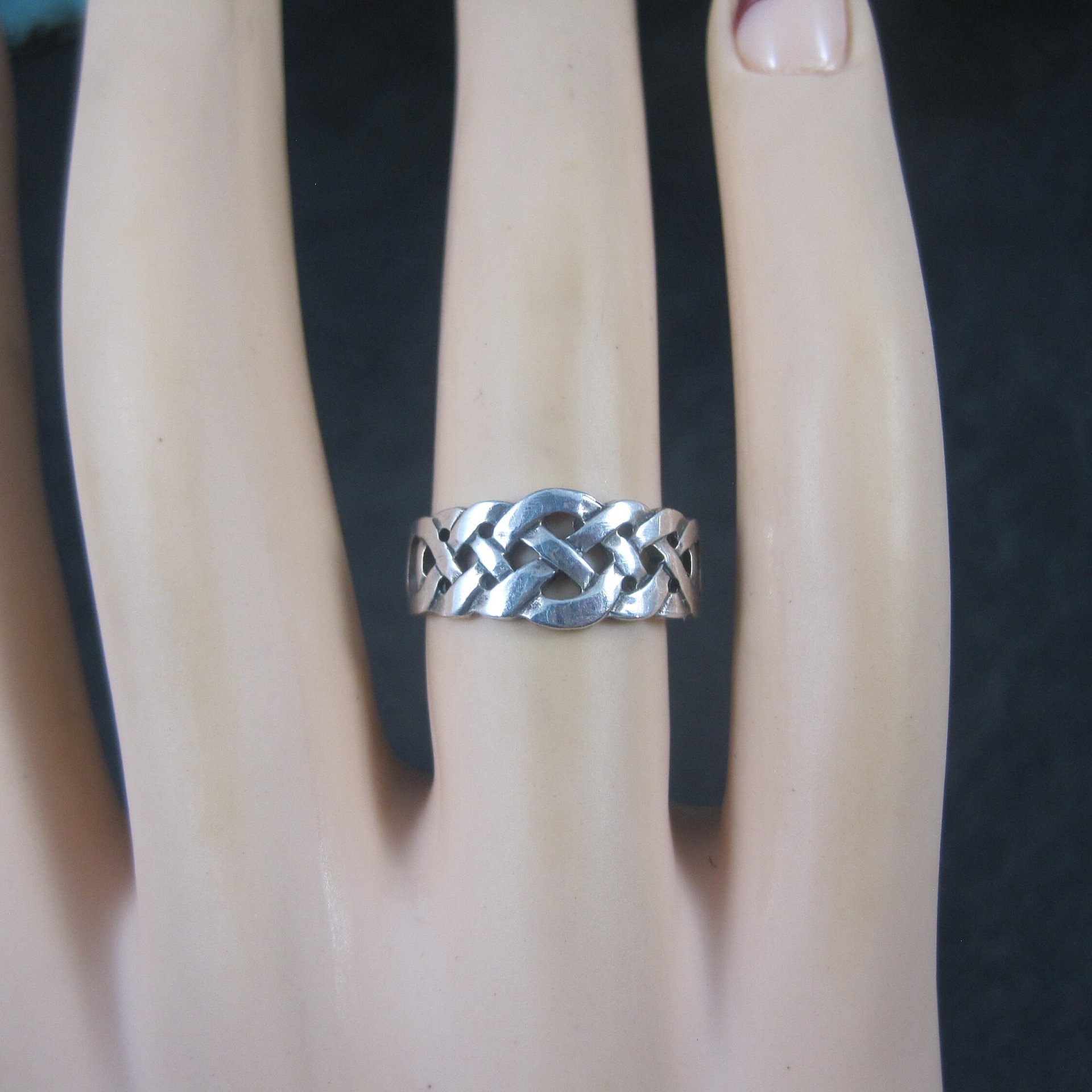 Vintage Sterling Celtic Weave Ring Size 5