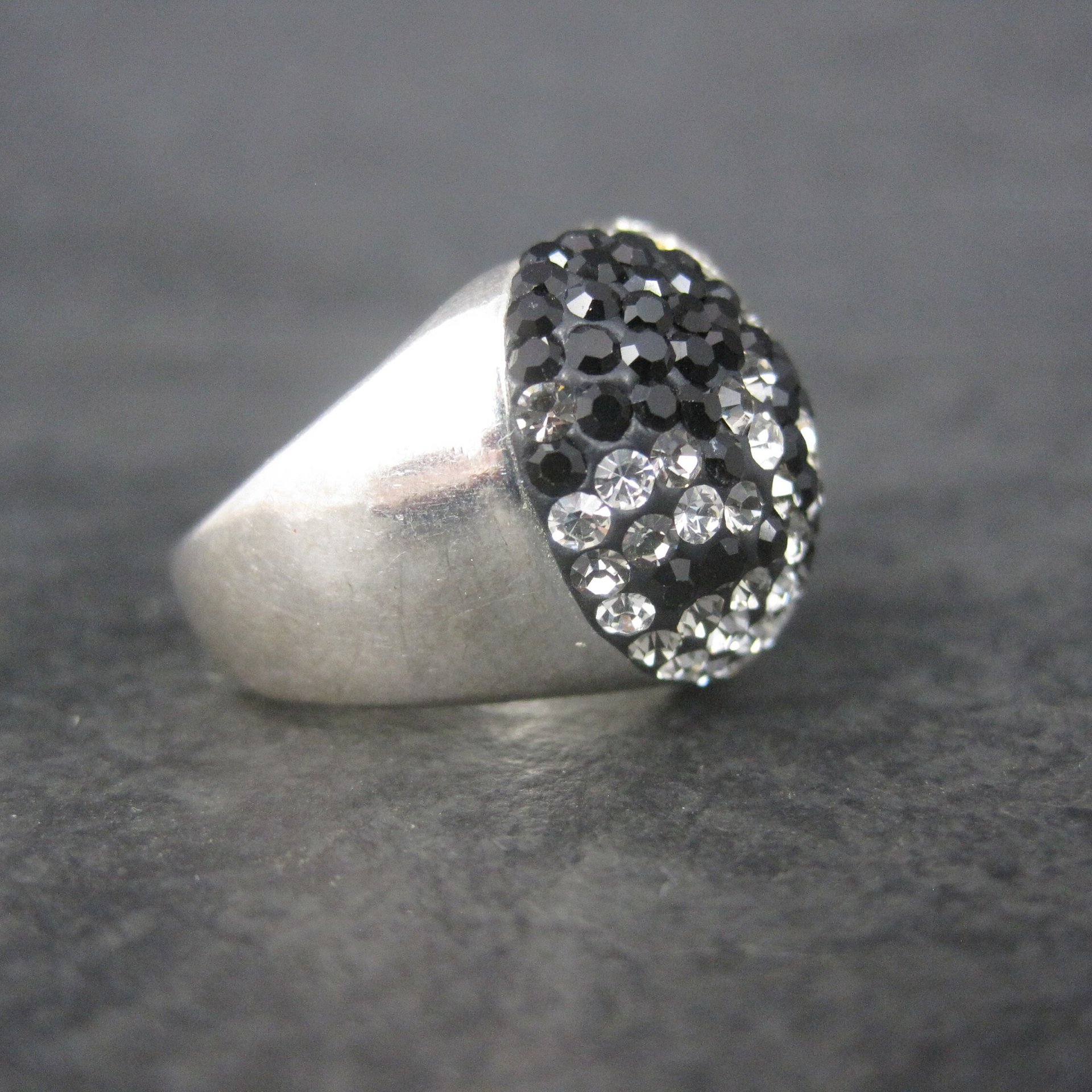 Vintage Sterling Black White Crystal Heart Ring Size 6