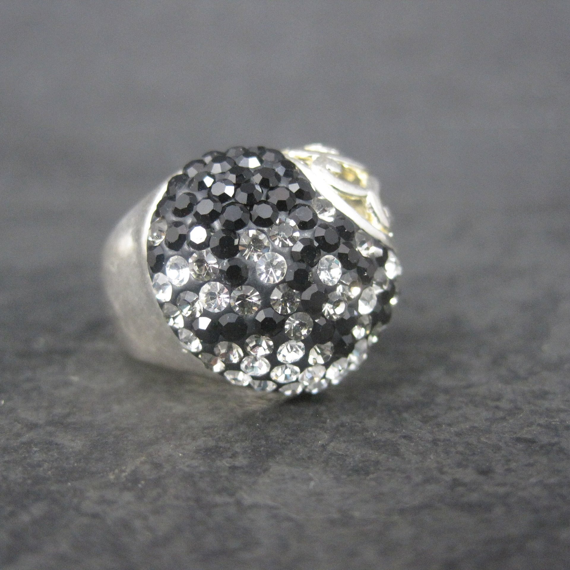 Vintage Sterling Black White Crystal Heart Ring Size 6