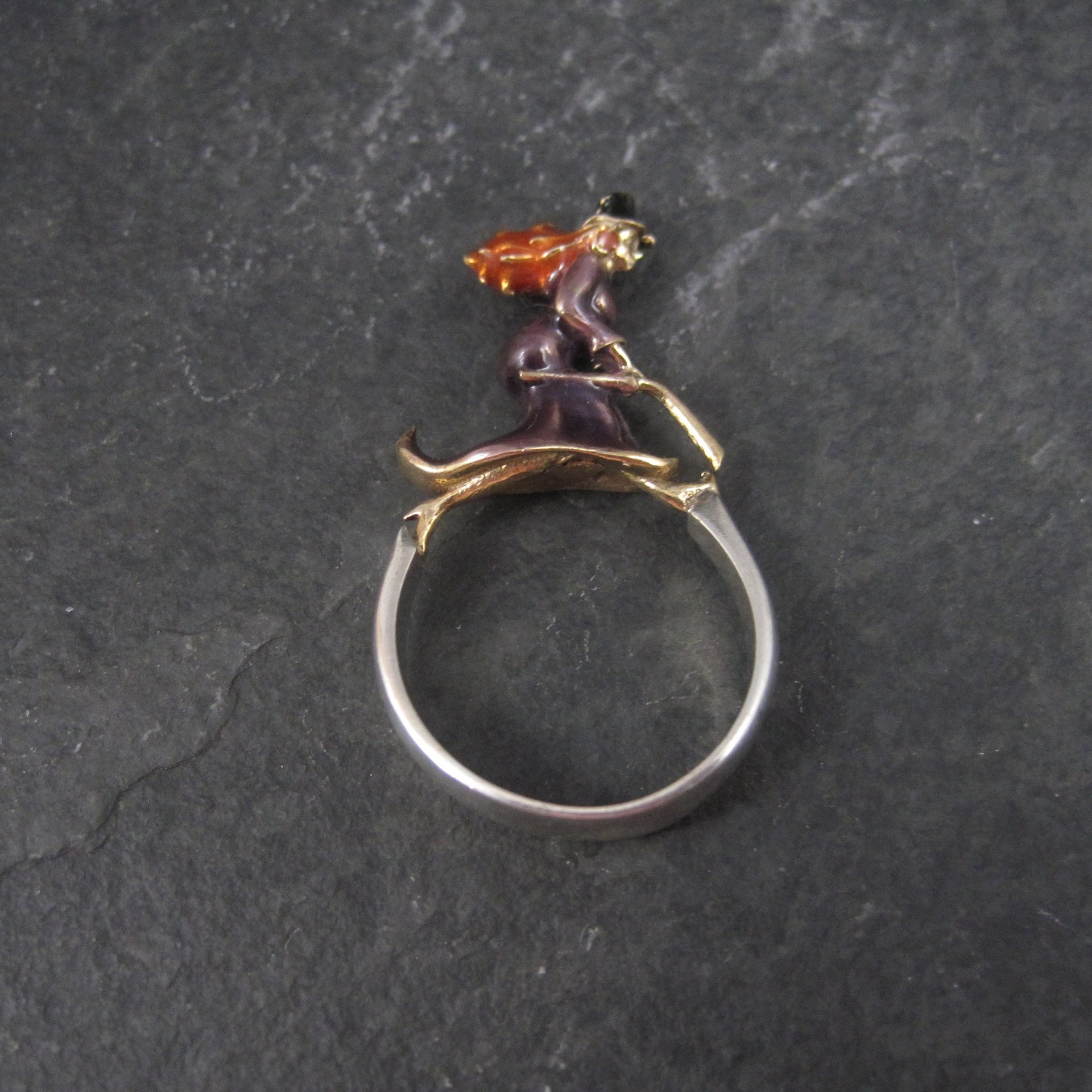 Vintage Sterling Enamel Witch Ring Size 7.5