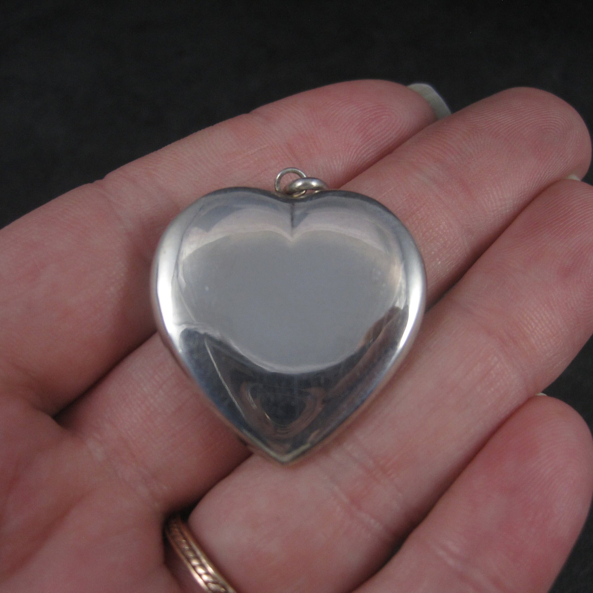 Estate Sterling Dimensional Heart Pendant