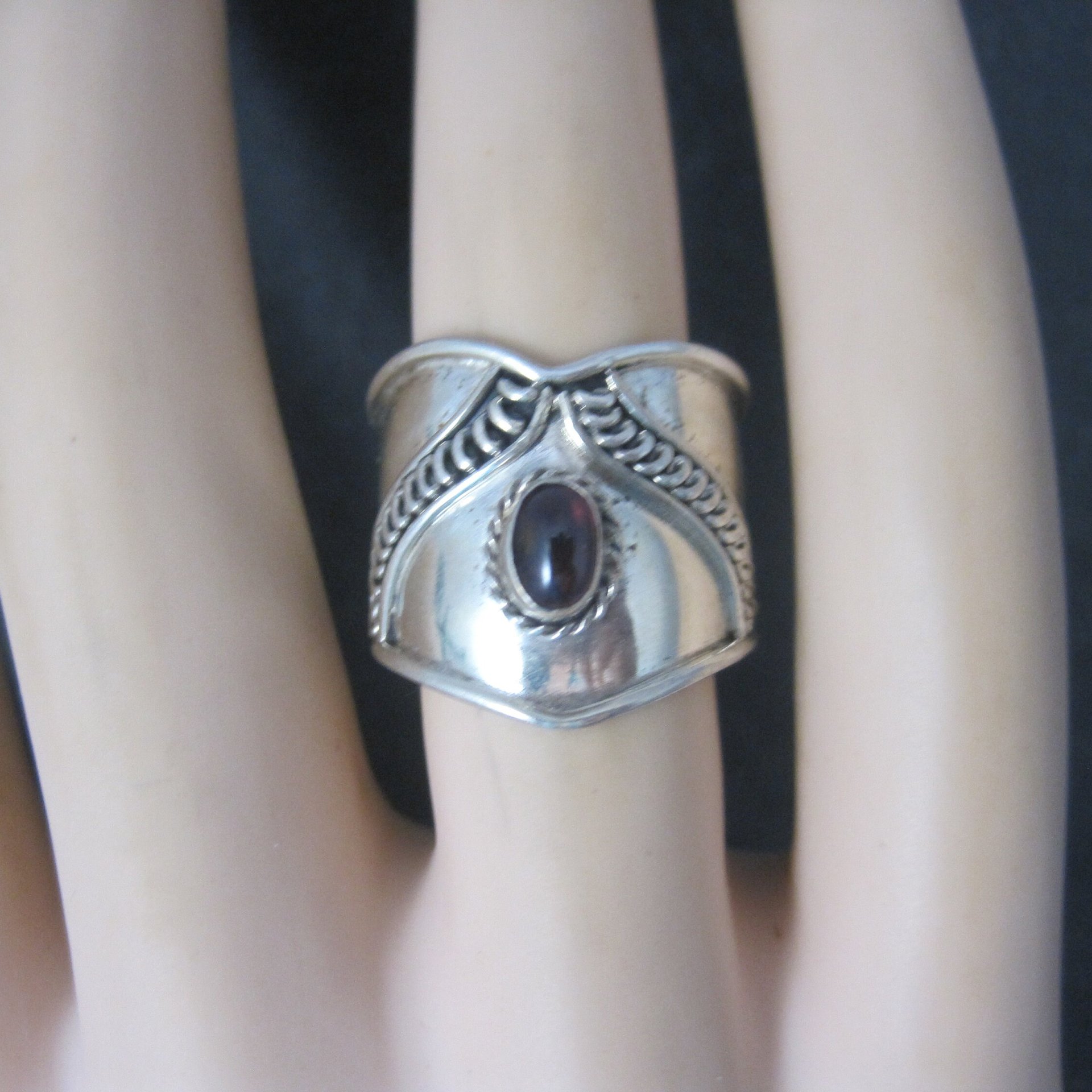 Wide Vintage Sterling Garnet Ring Size 6