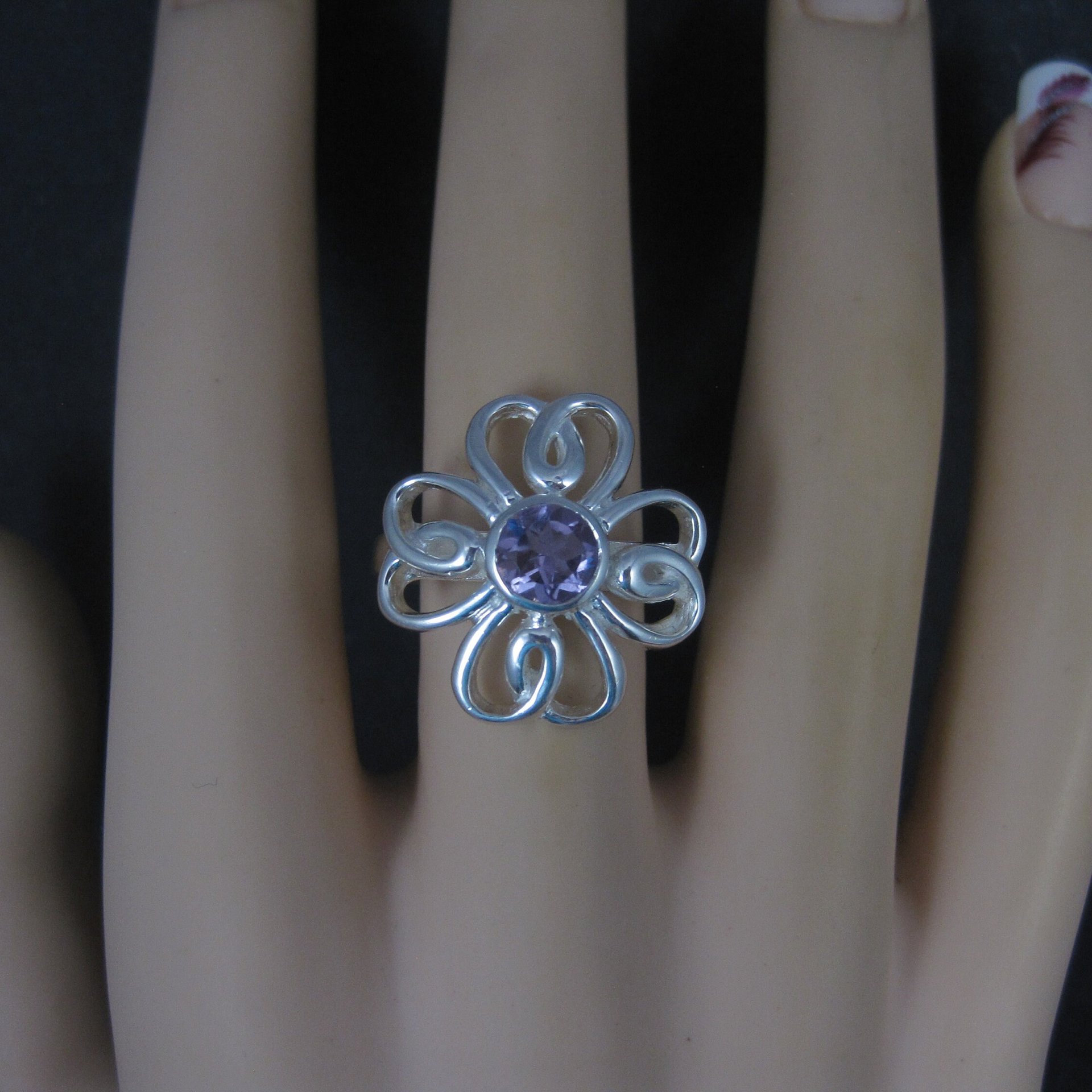 Vintage Sterling Amethyst Flower Ring Size 8
