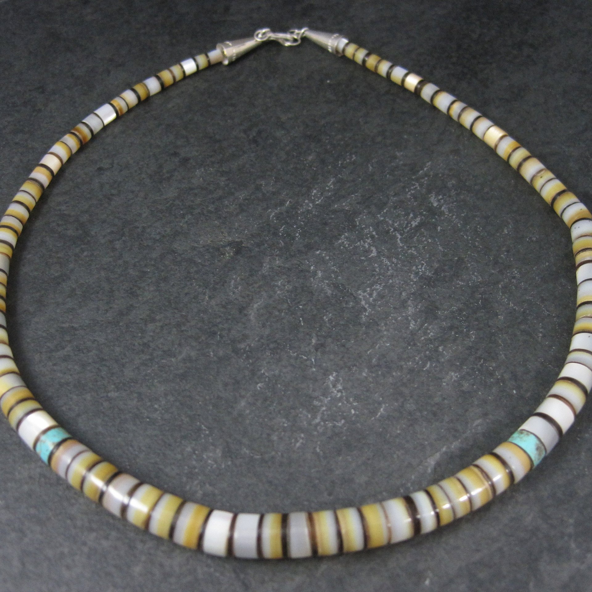 Southwestern Turquoise Shell Necklace 17"