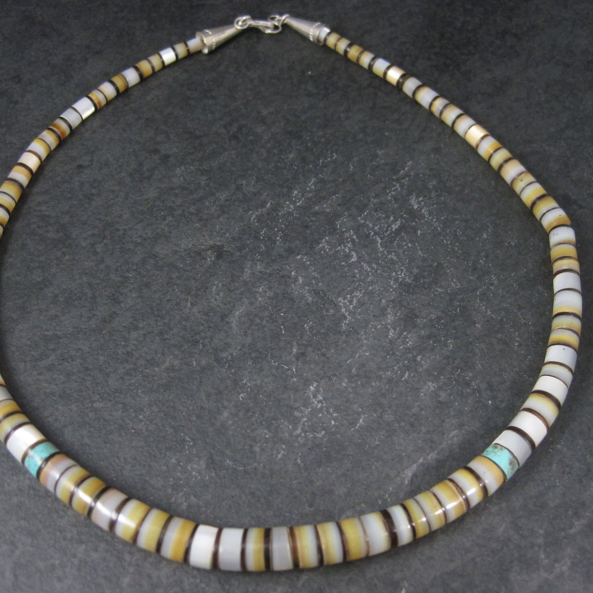 Southwestern Turquoise Shell Necklace 17"