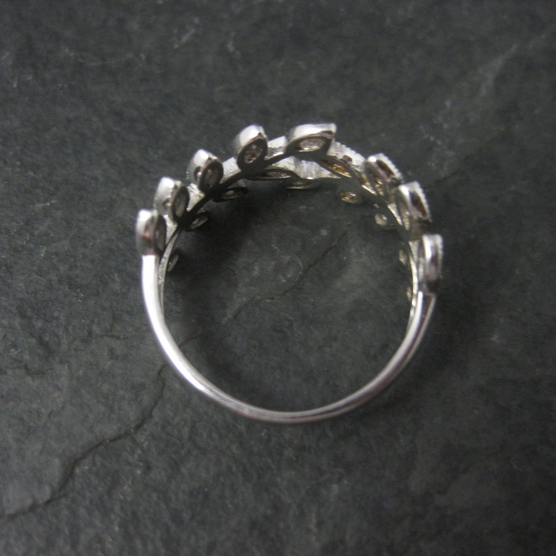 Estate Sterling Leaf Vine Ring Size 7