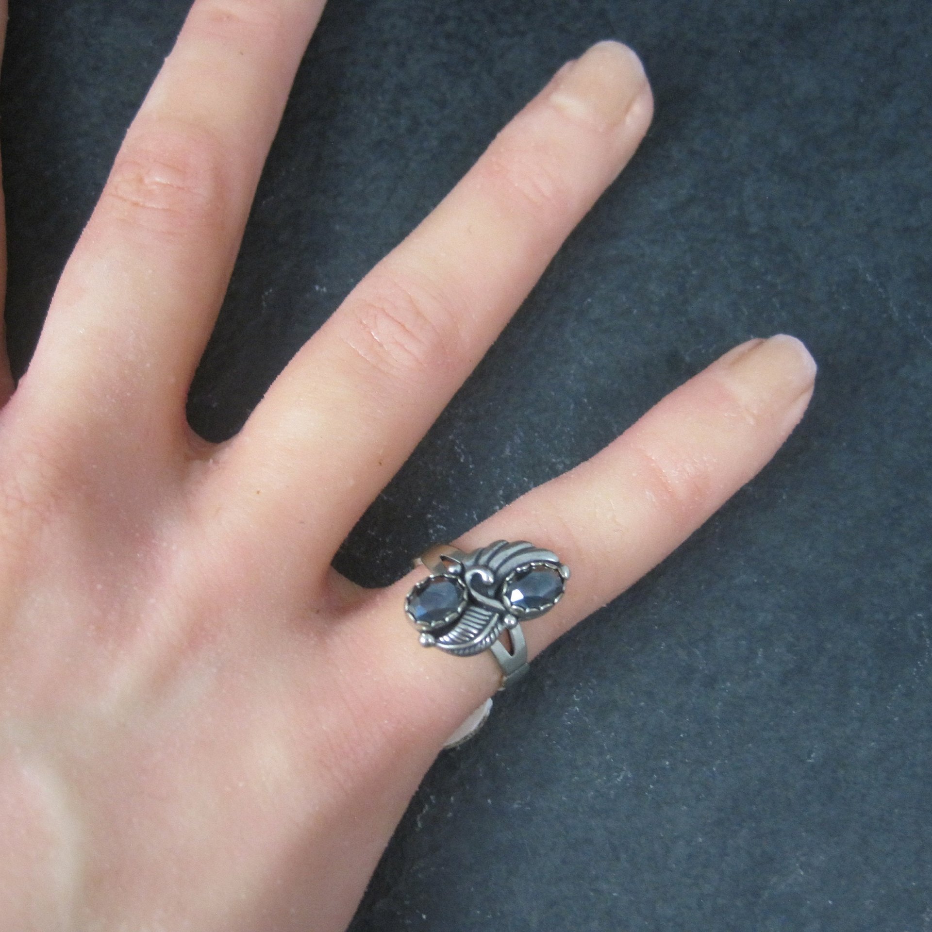 Vintage Southwestern Hematite Feather Ring