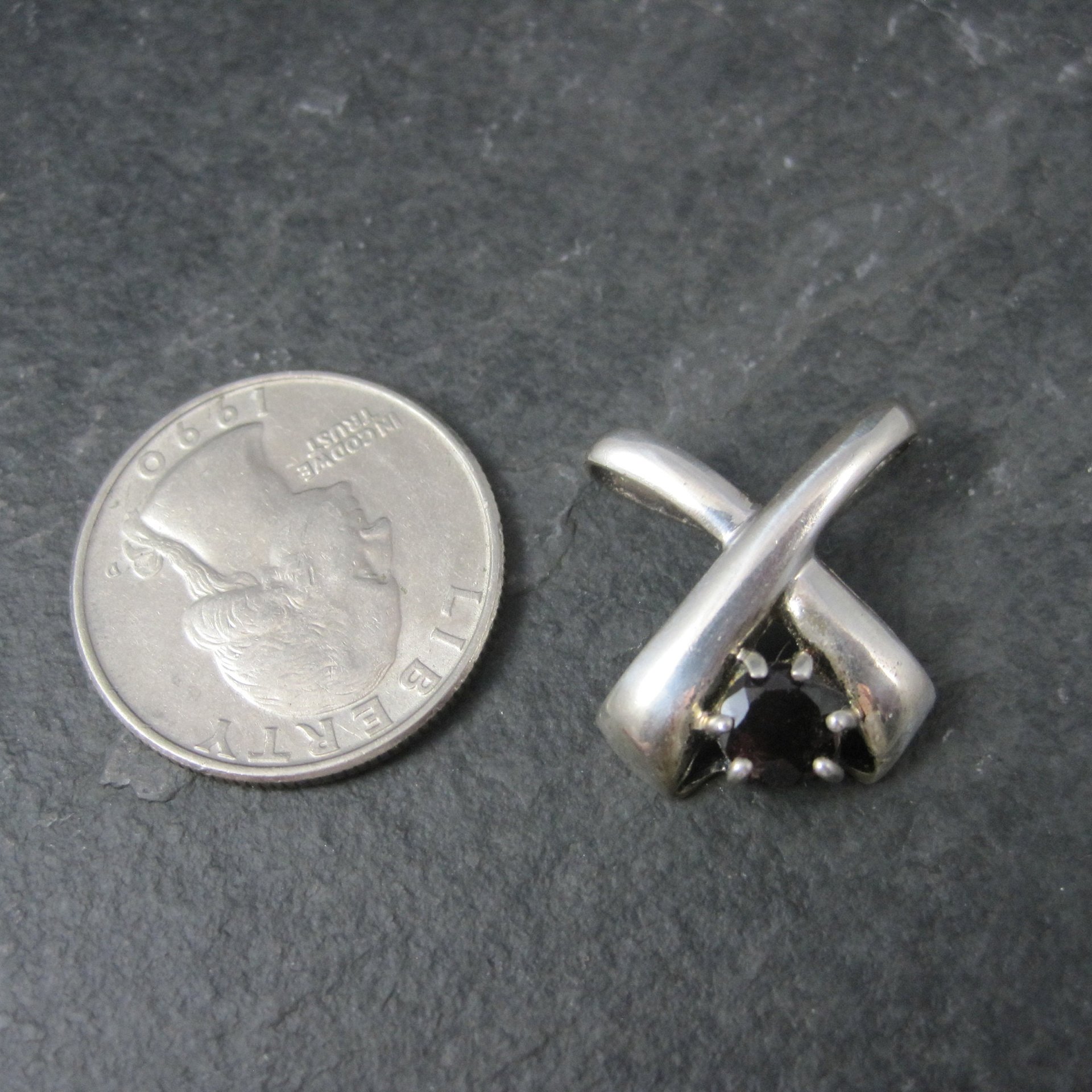 Vintage Sterling X Garnet Pendant