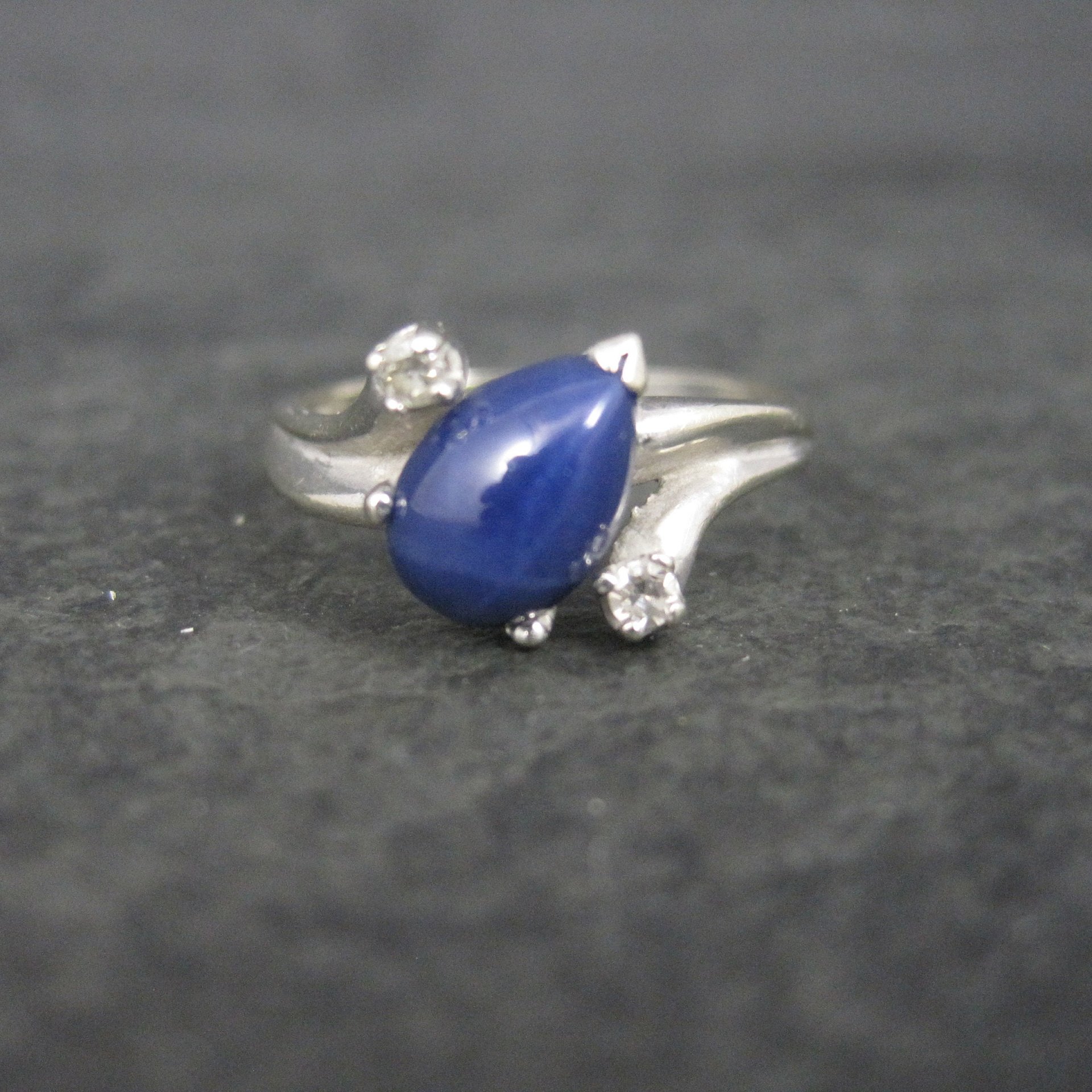 Vintage 14K Star Sapphire Diamond Ring Size 6.5