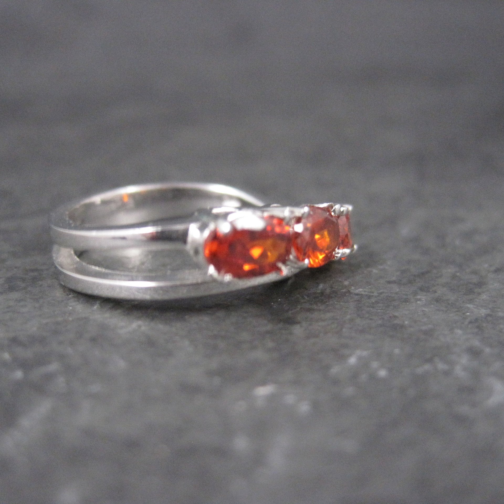 Vintage 10K White Gold Garnet Ring Size 6