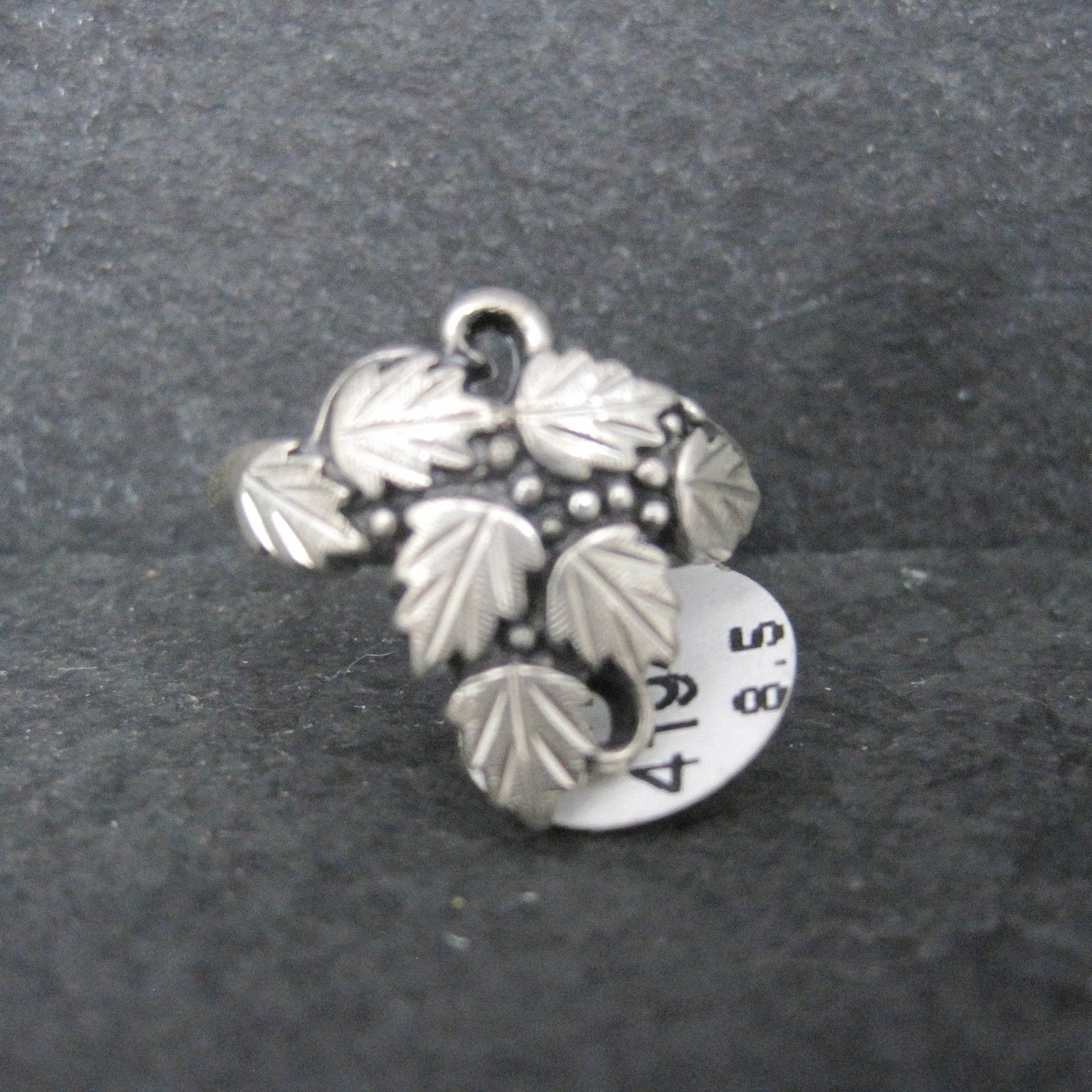Vintage Black Hills Silver Leaf Ring