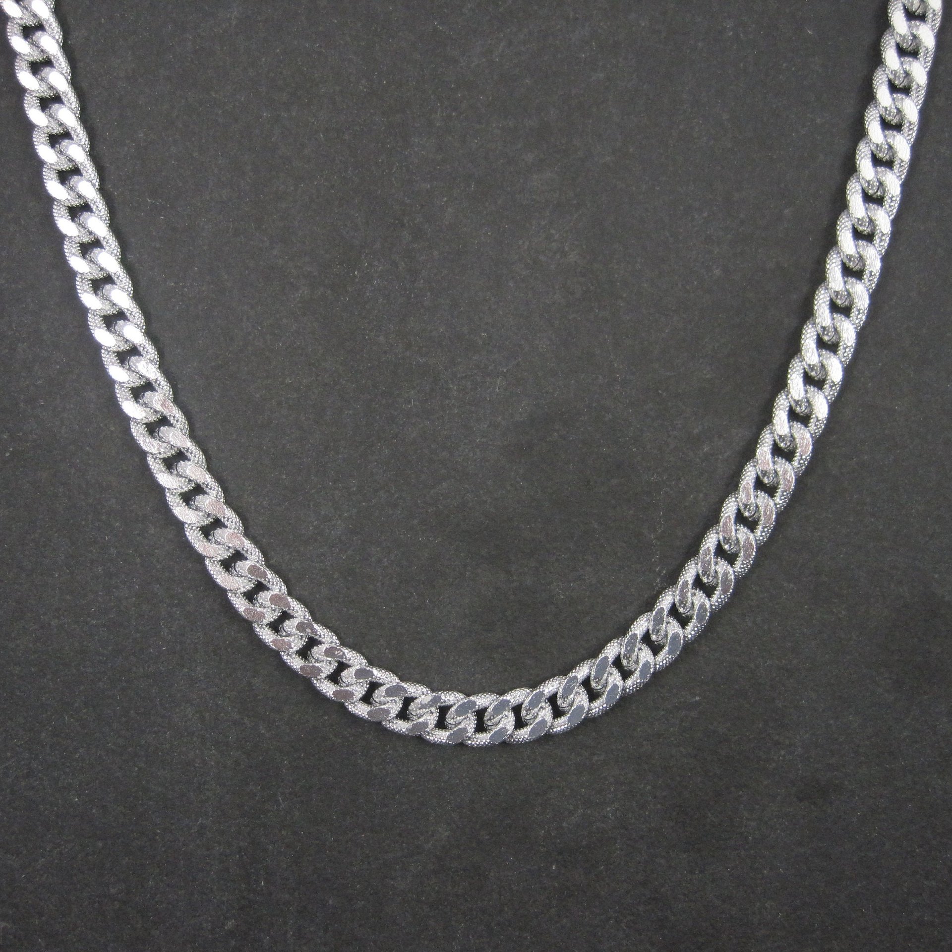 Vintage German Textured Figaro Chain 25 Inches